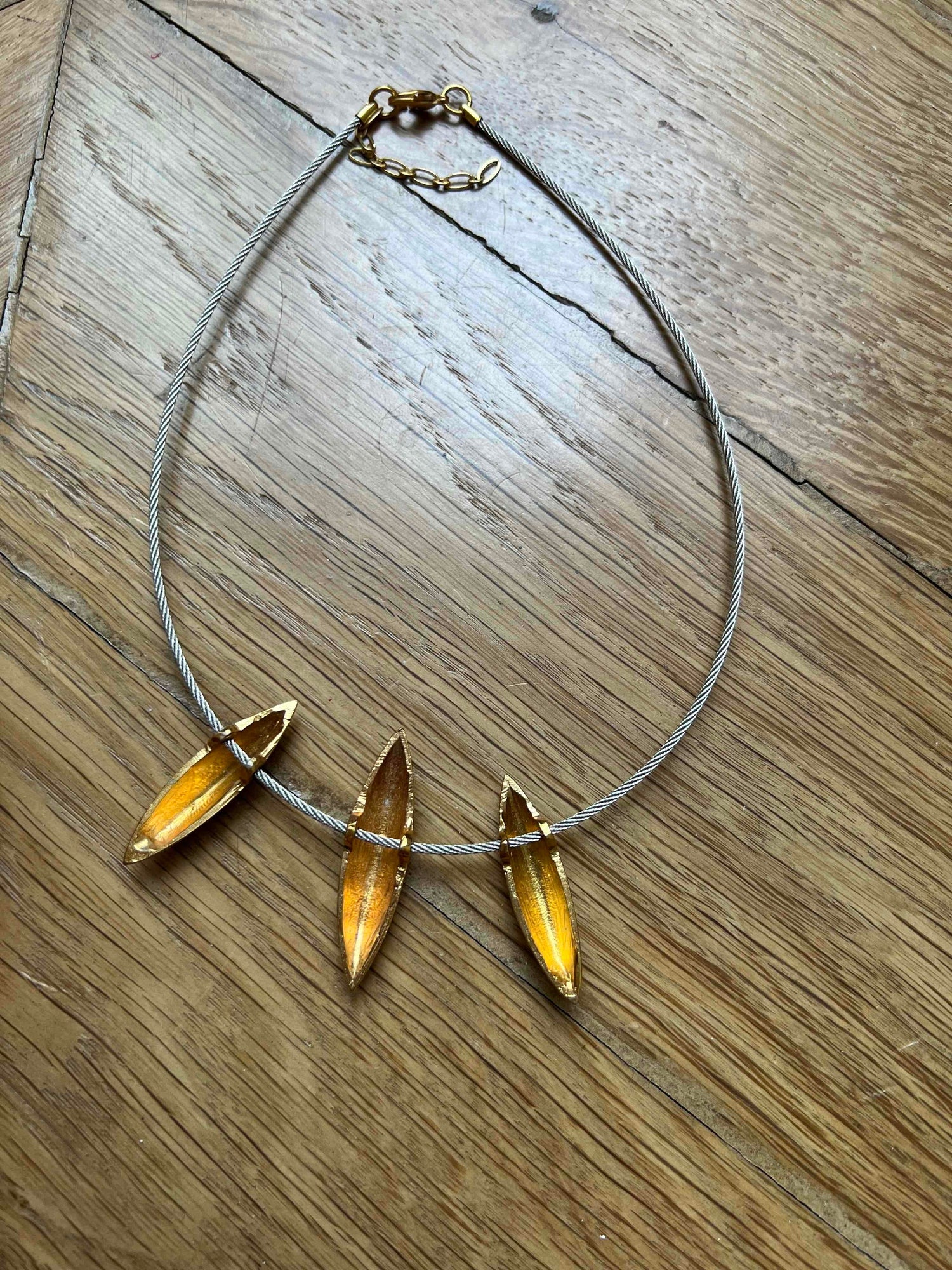 90's choker necklace