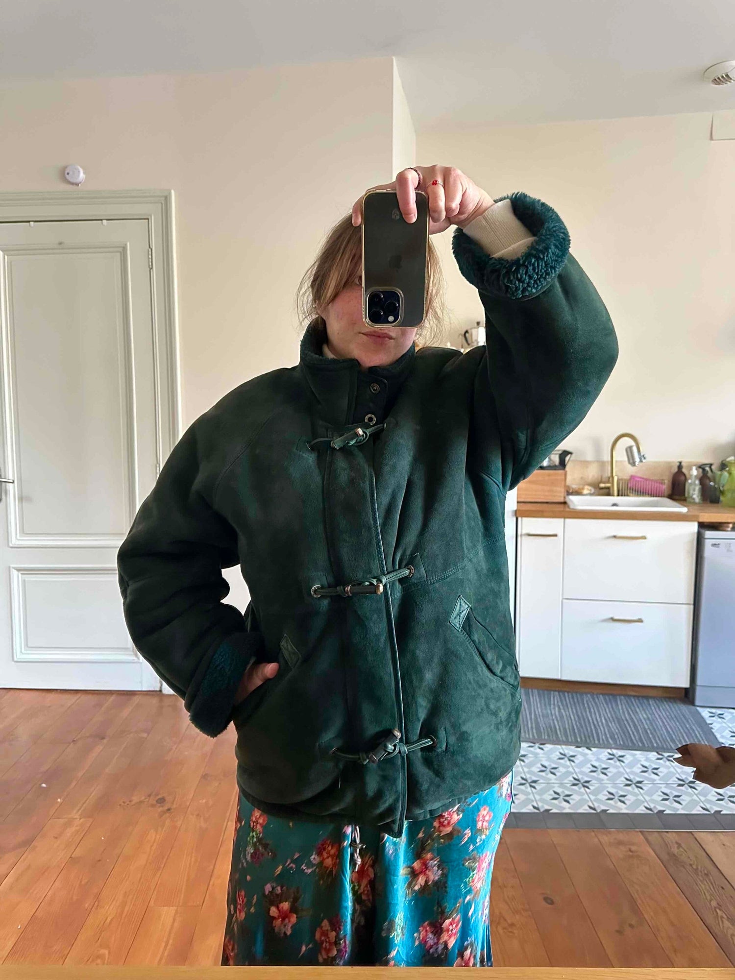 Manteau en peau lainée