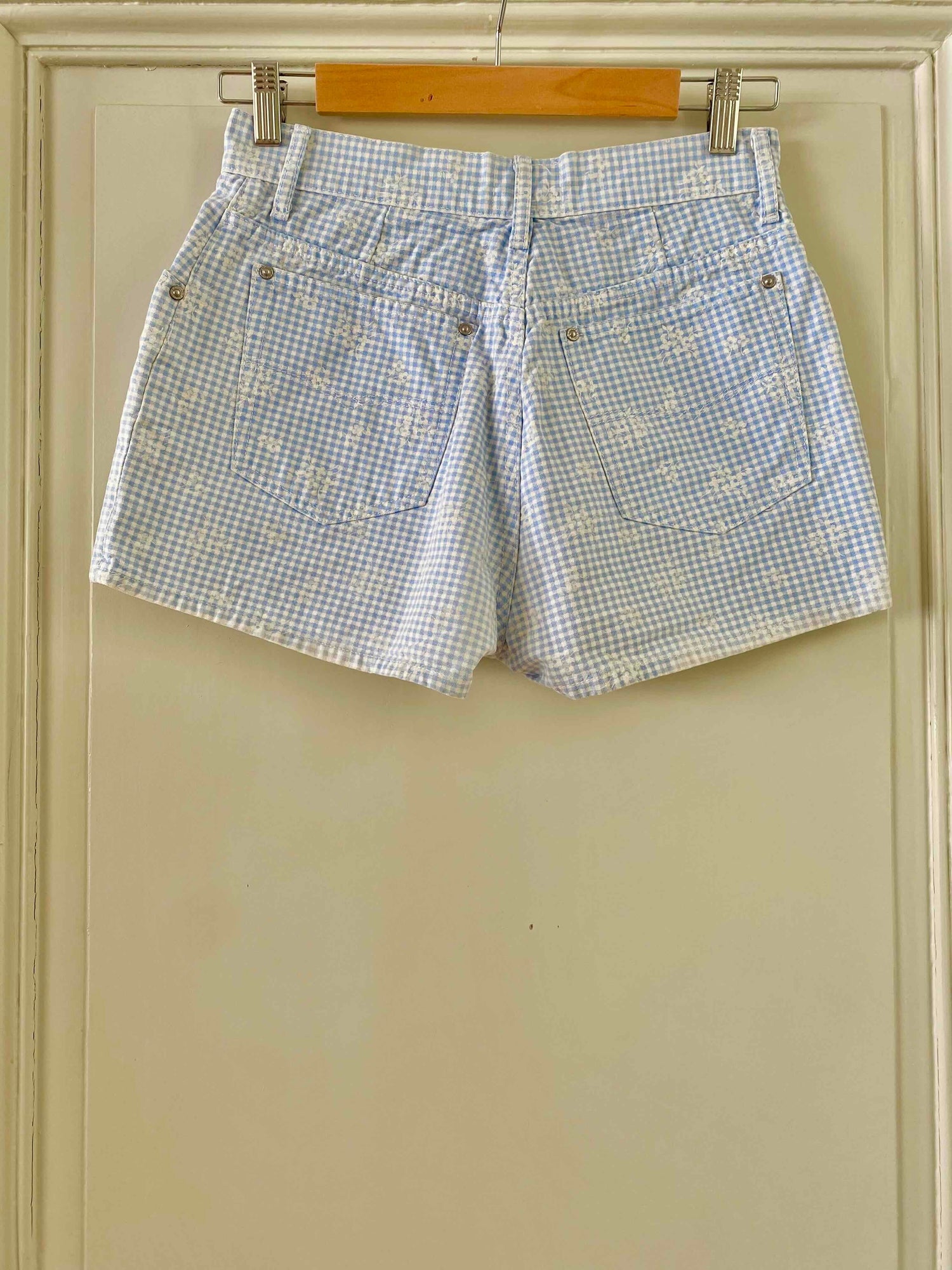 Mini short vichy et fleurs