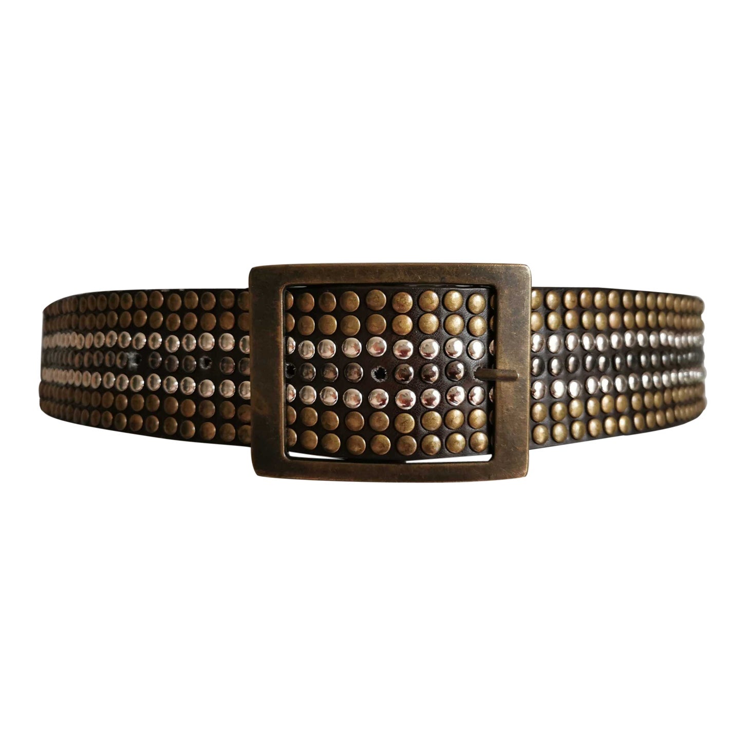 Ceinture en cuir clouté