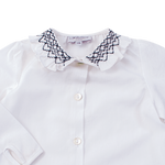 Chemise en popeline blanche à col brodé bleu