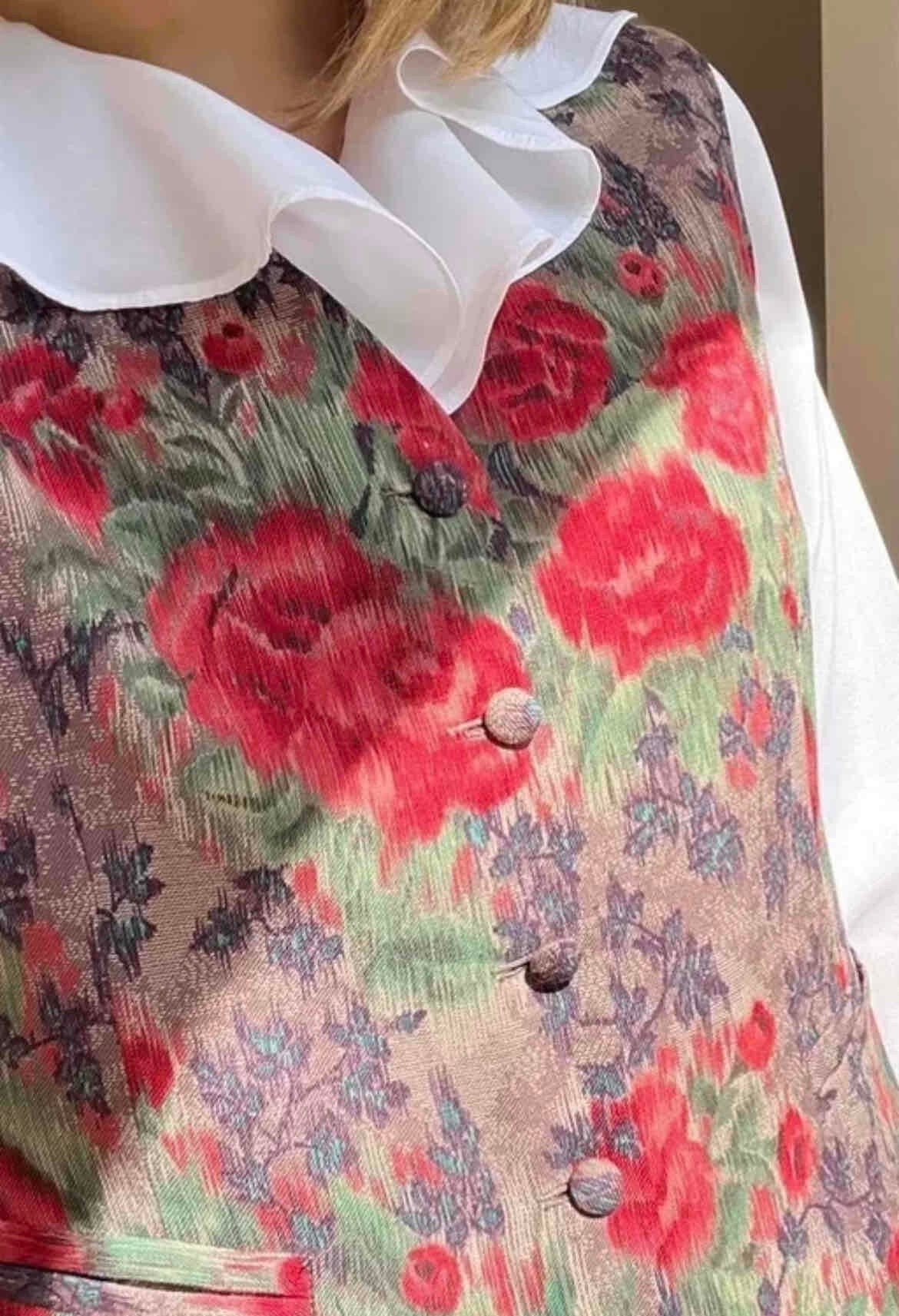 Gilet à fleurs