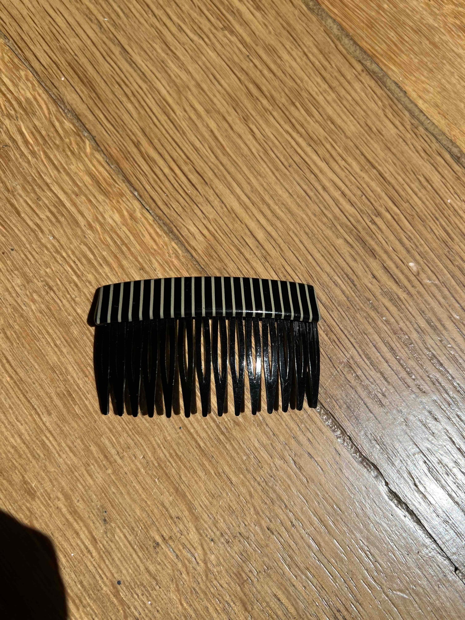 Peigne à cheveux 70's