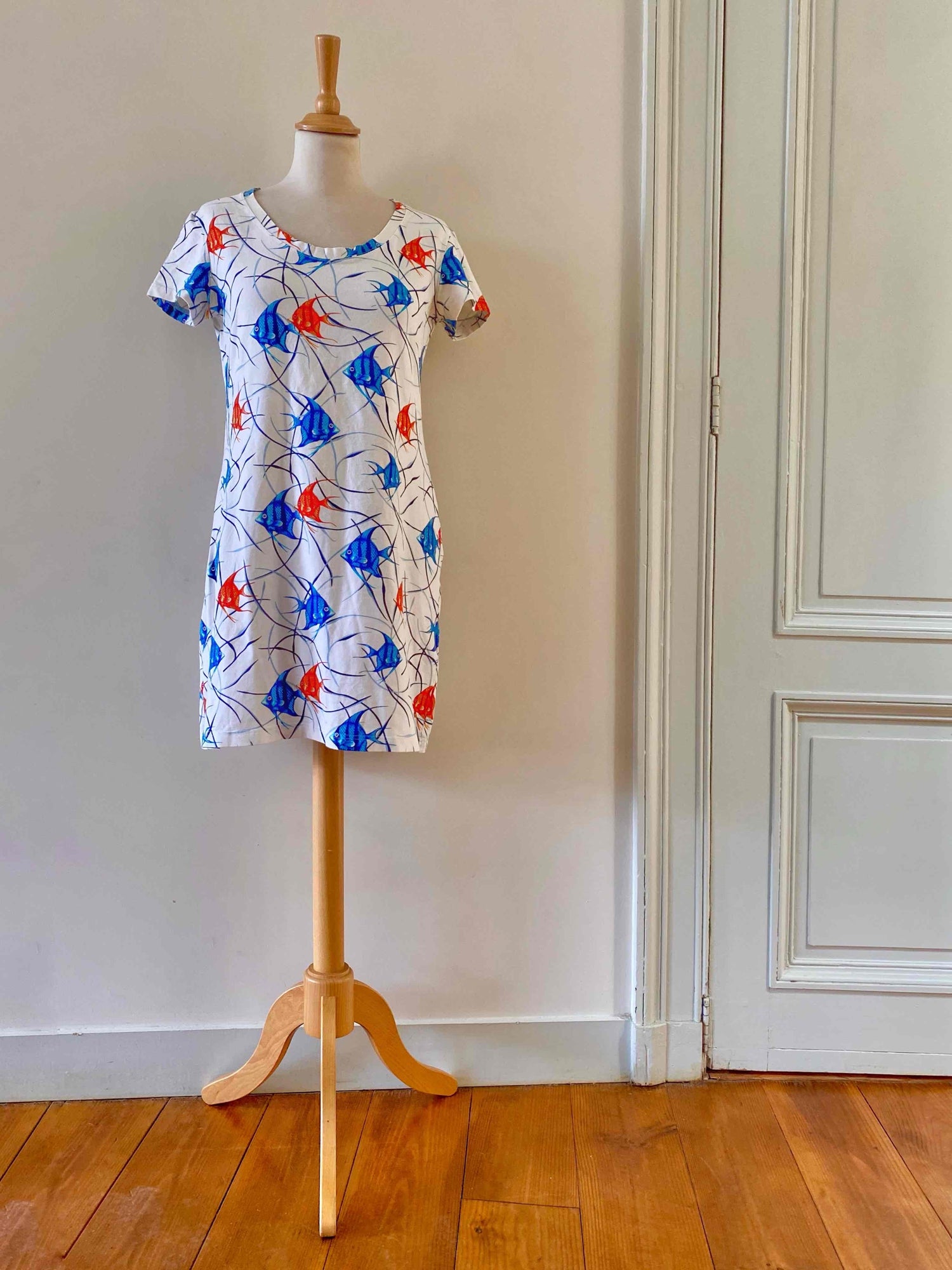 T-shirt dress with fish print