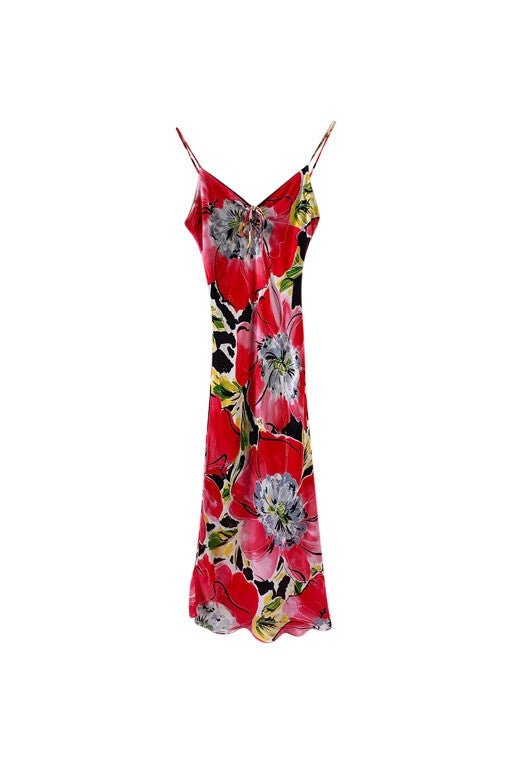 Flower-print nightgown