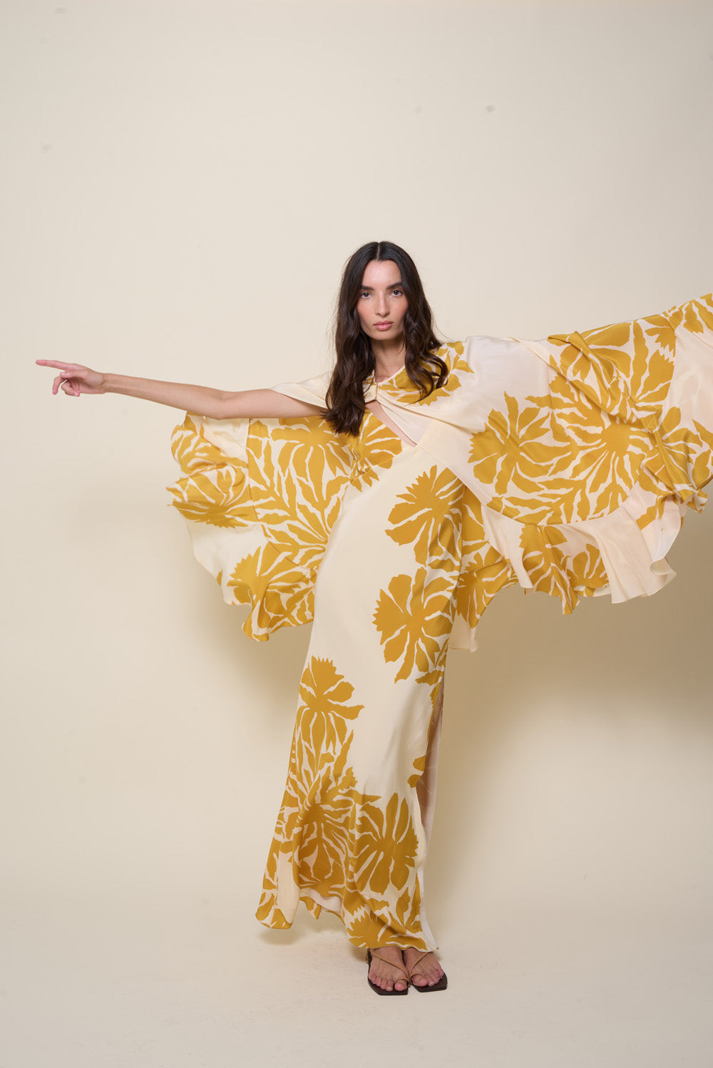 Dream Orchard Cape - Johanna Ortiz