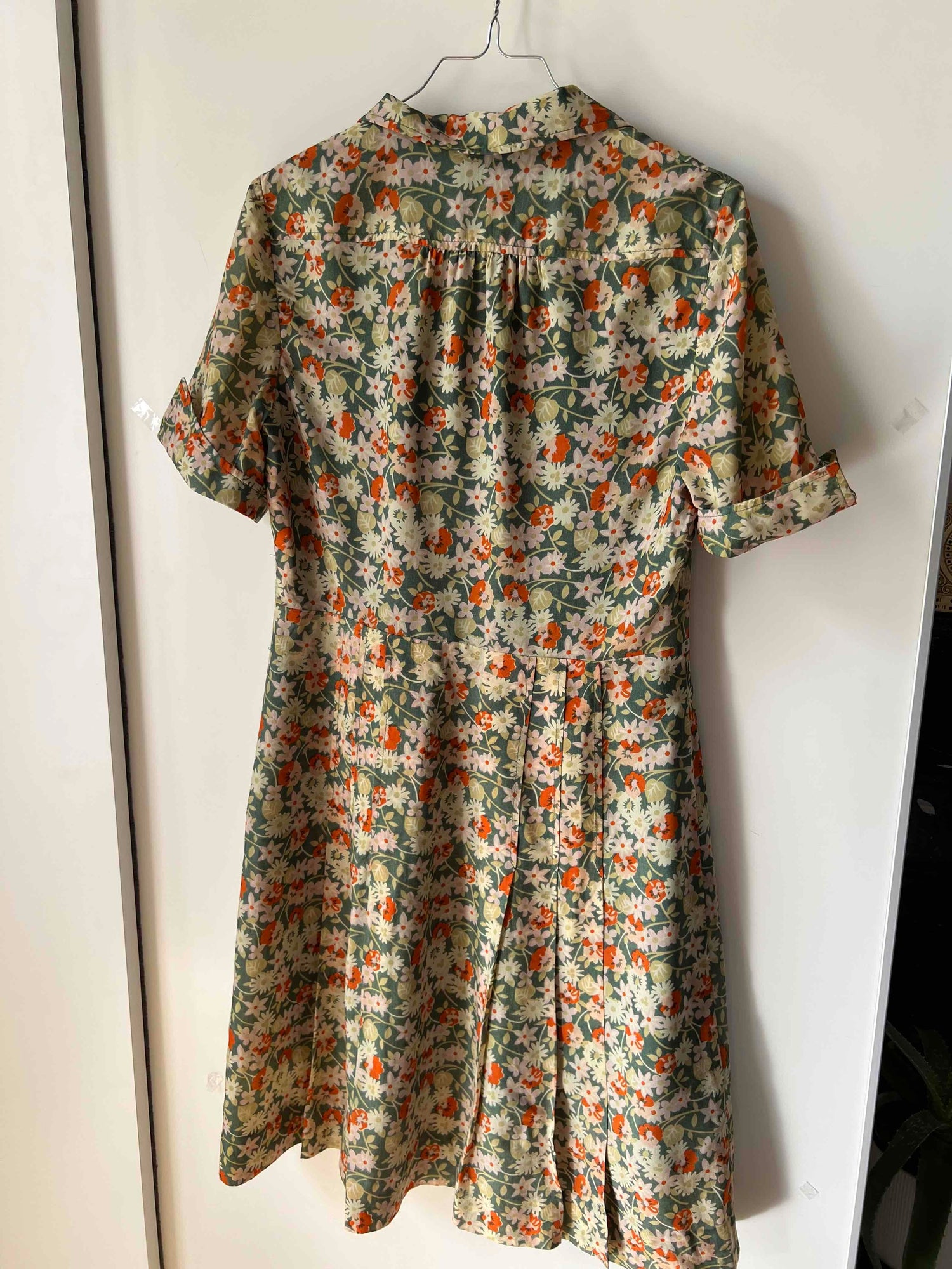 Robe chemise à fleurs