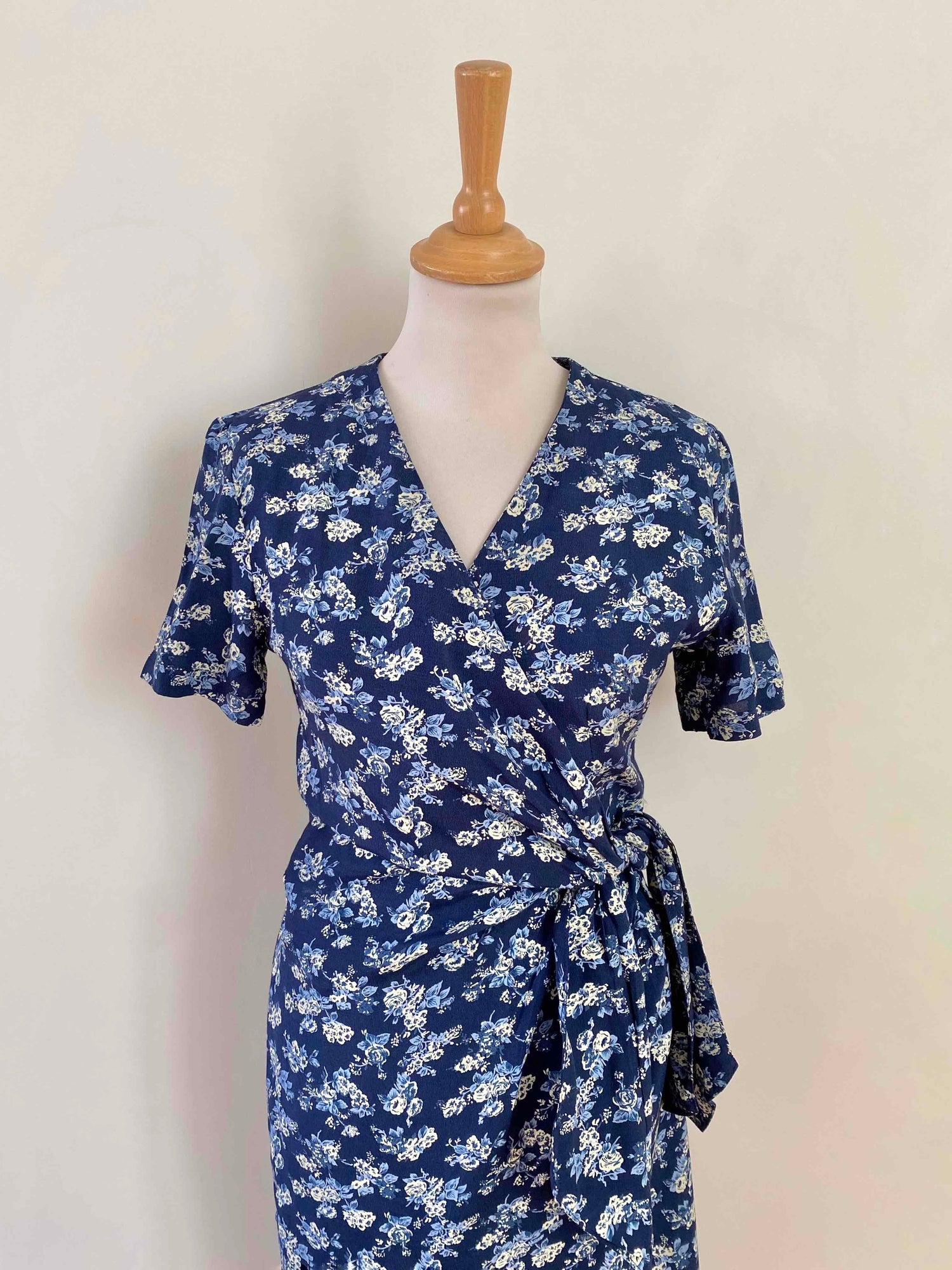 Robe portefeuille à fleurs