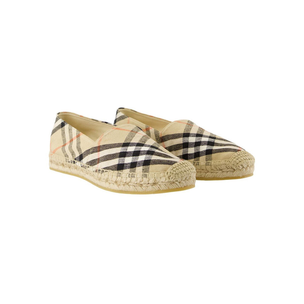 Espadrilles Mews