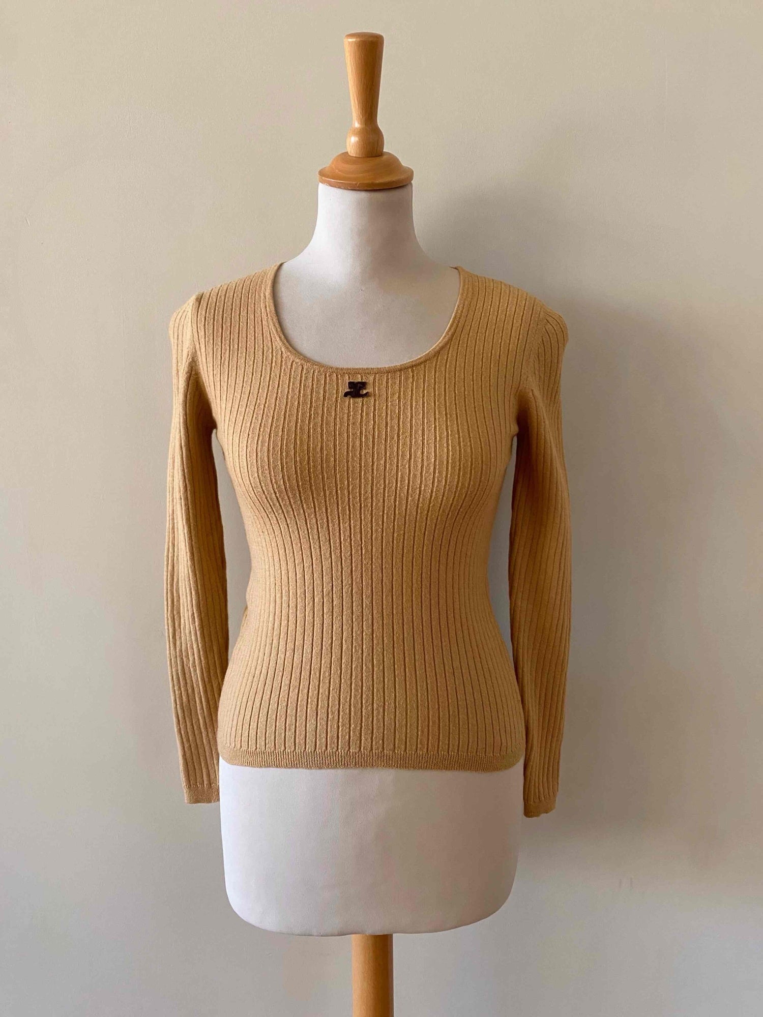 Courrèges sweater