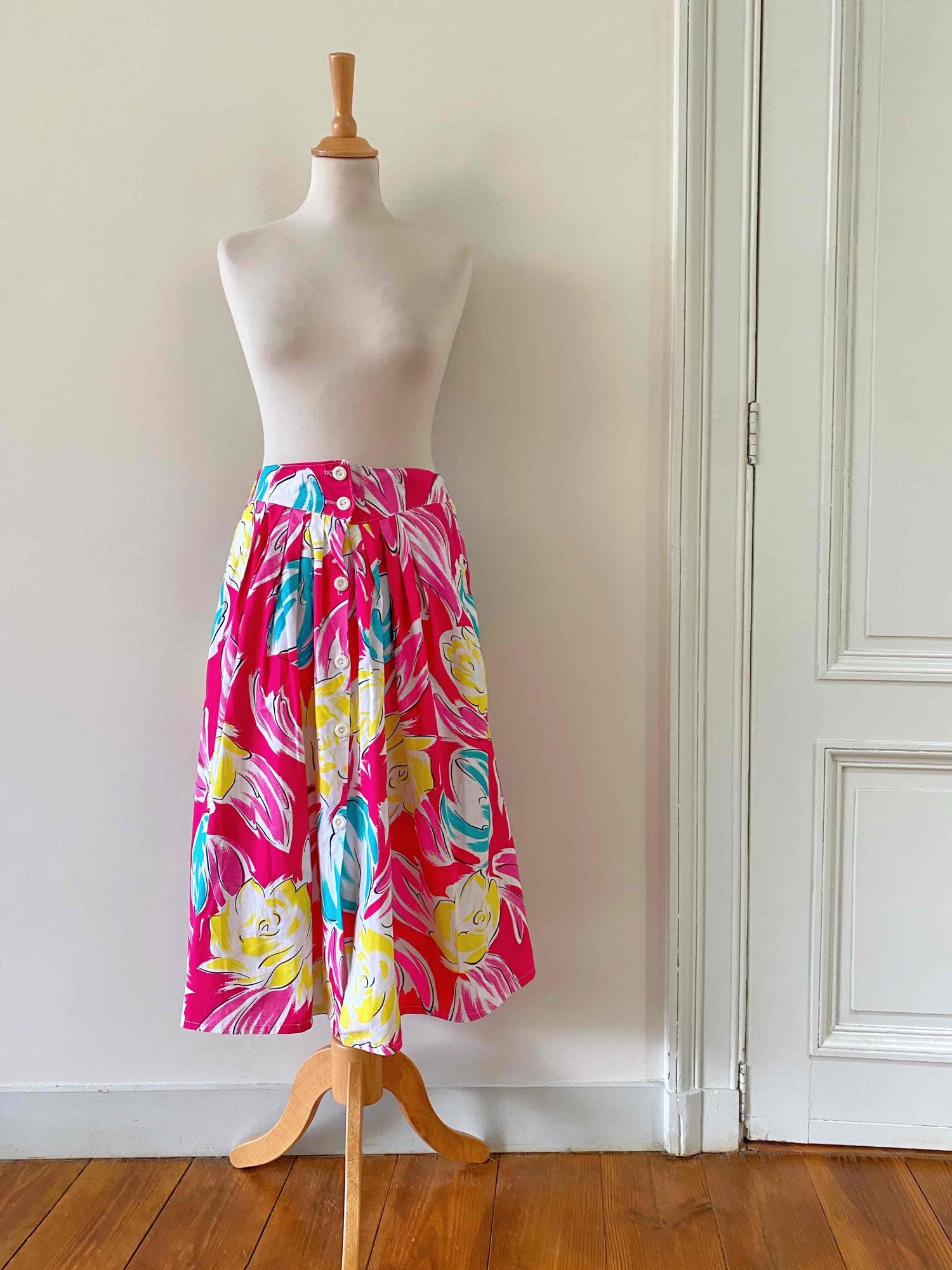 Button-front midi skirt