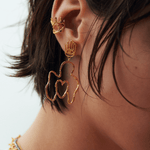 Elise Tsikis Paris Boucles d'oreilles Cuerpomano - archive