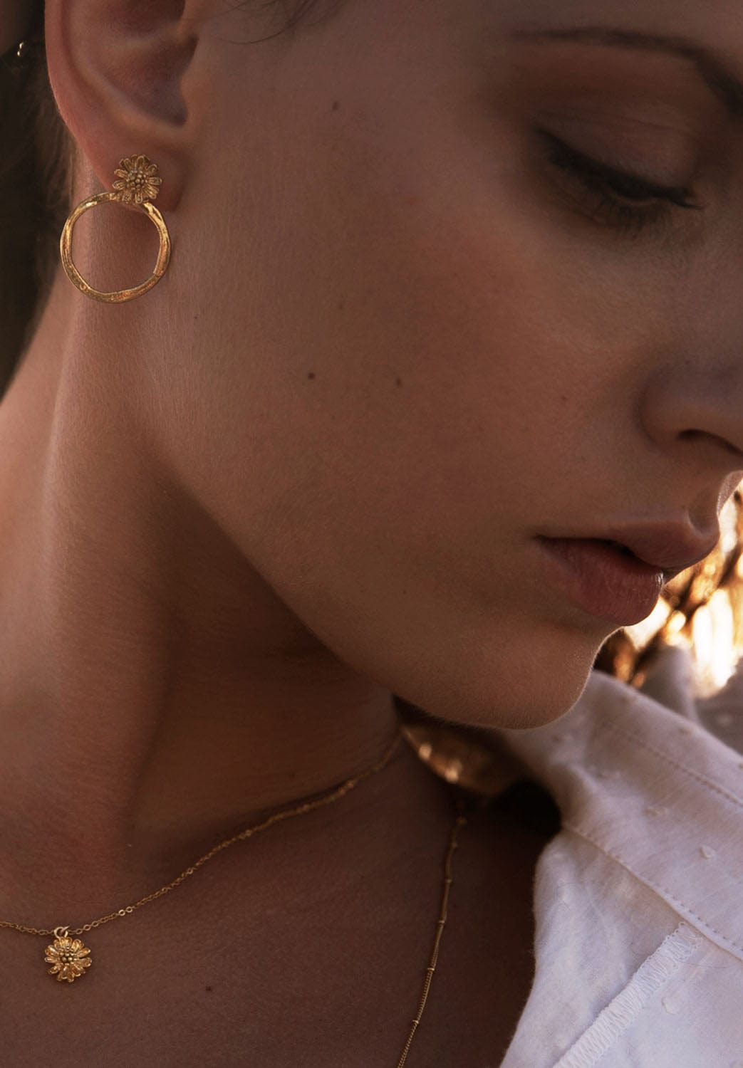 Elise Tsikis Paris Boucles d'oreilles Marguerite Medium