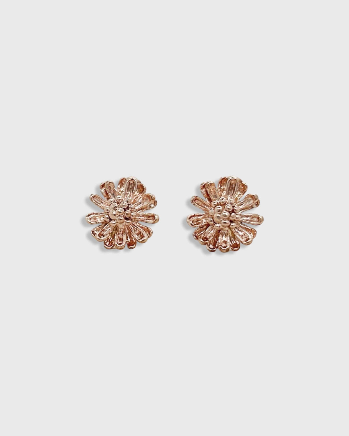 Elise Tsikis Paris Boucles d'oreilles Marguerite Small