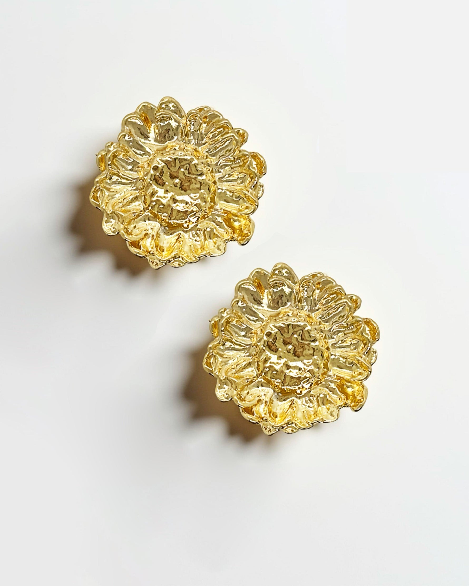 Elise Tsikis Paris Boucles d'oreilles Melonne Gold