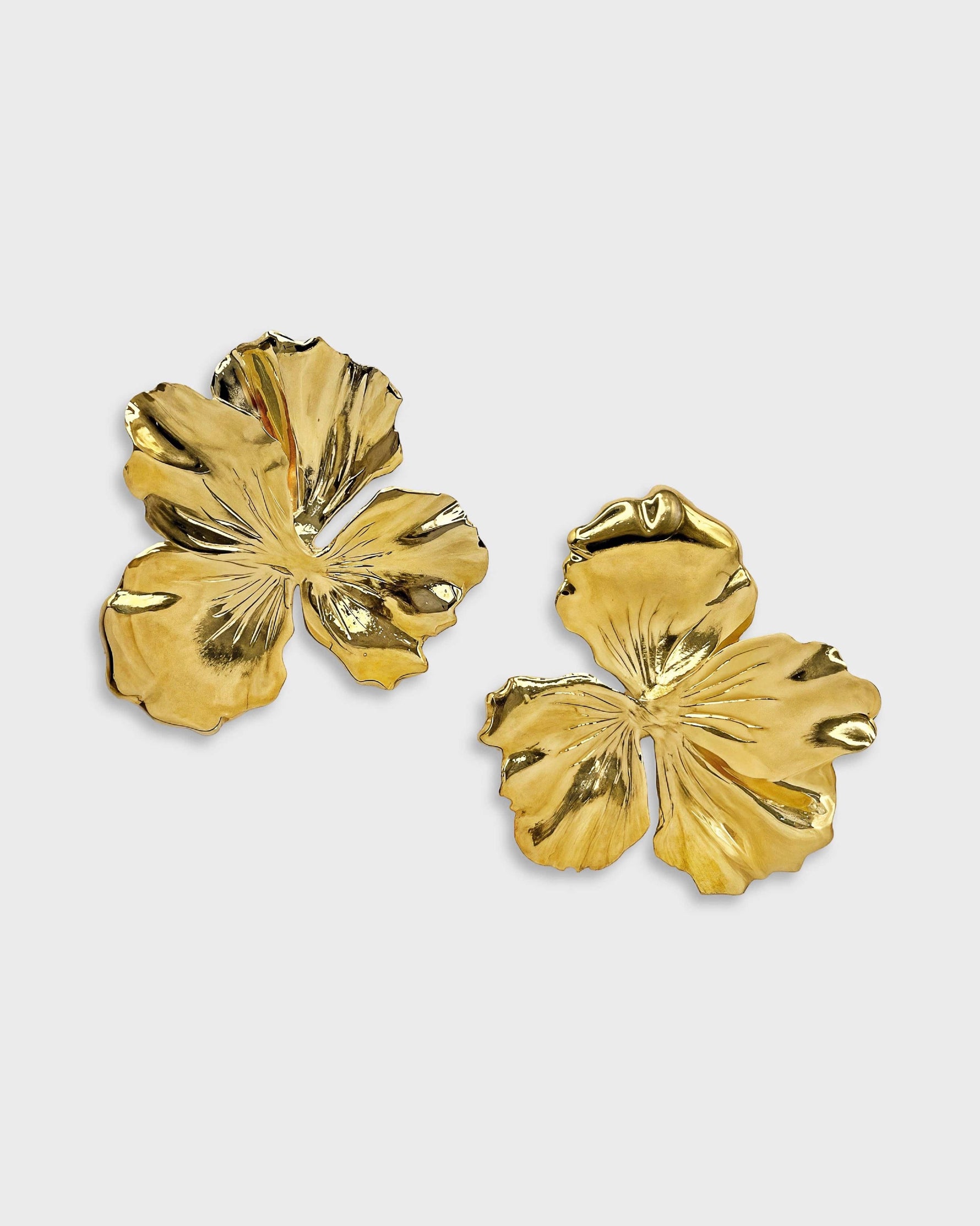 Elise Tsikis Paris Boucles d'oreilles Nemesis Medium