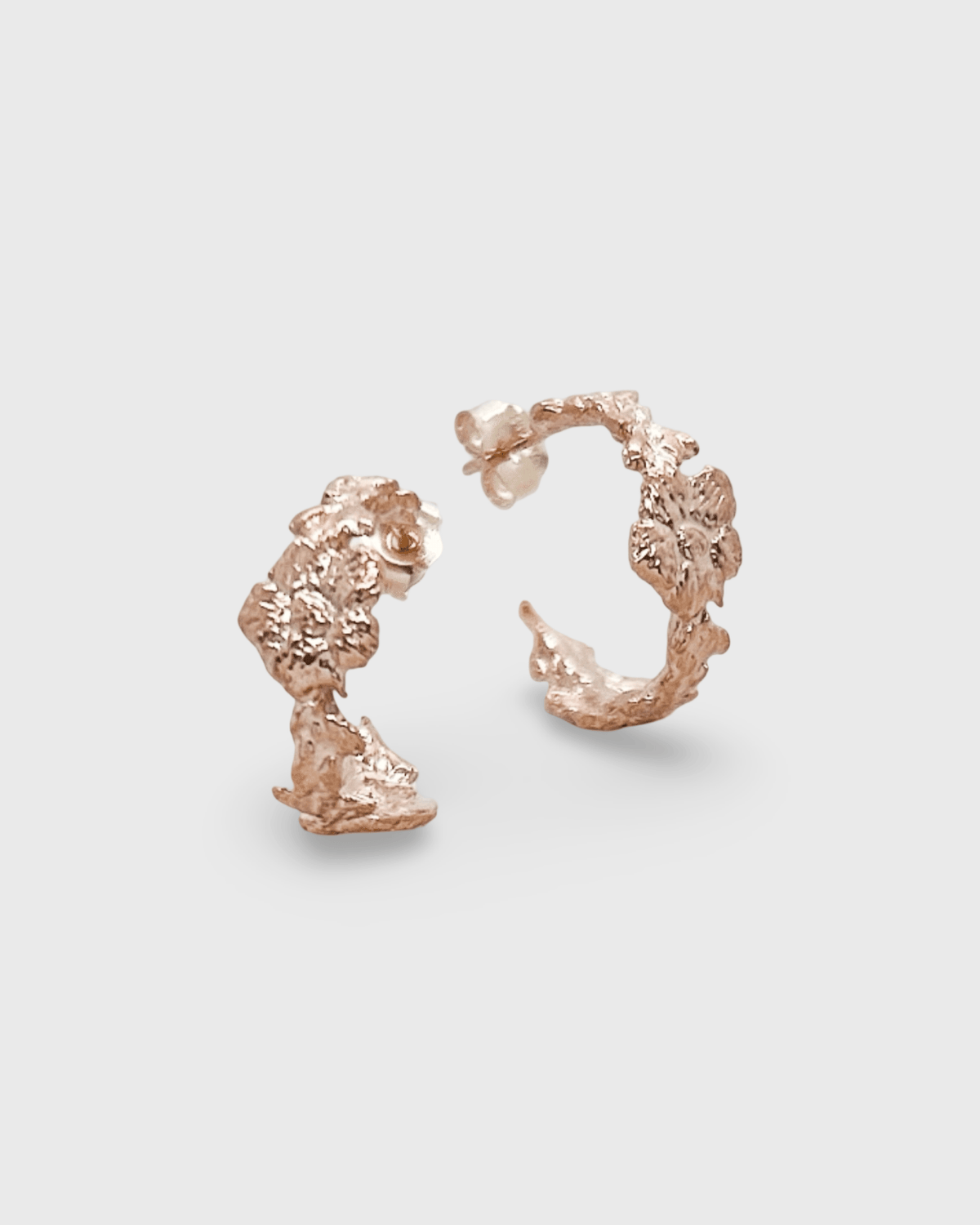 Elise Tsikis Paris Boucles d'oreilles Psia