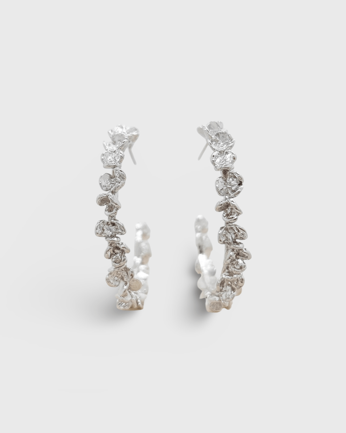 Elise Tsikis Paris Boucles d'oreilles Racine