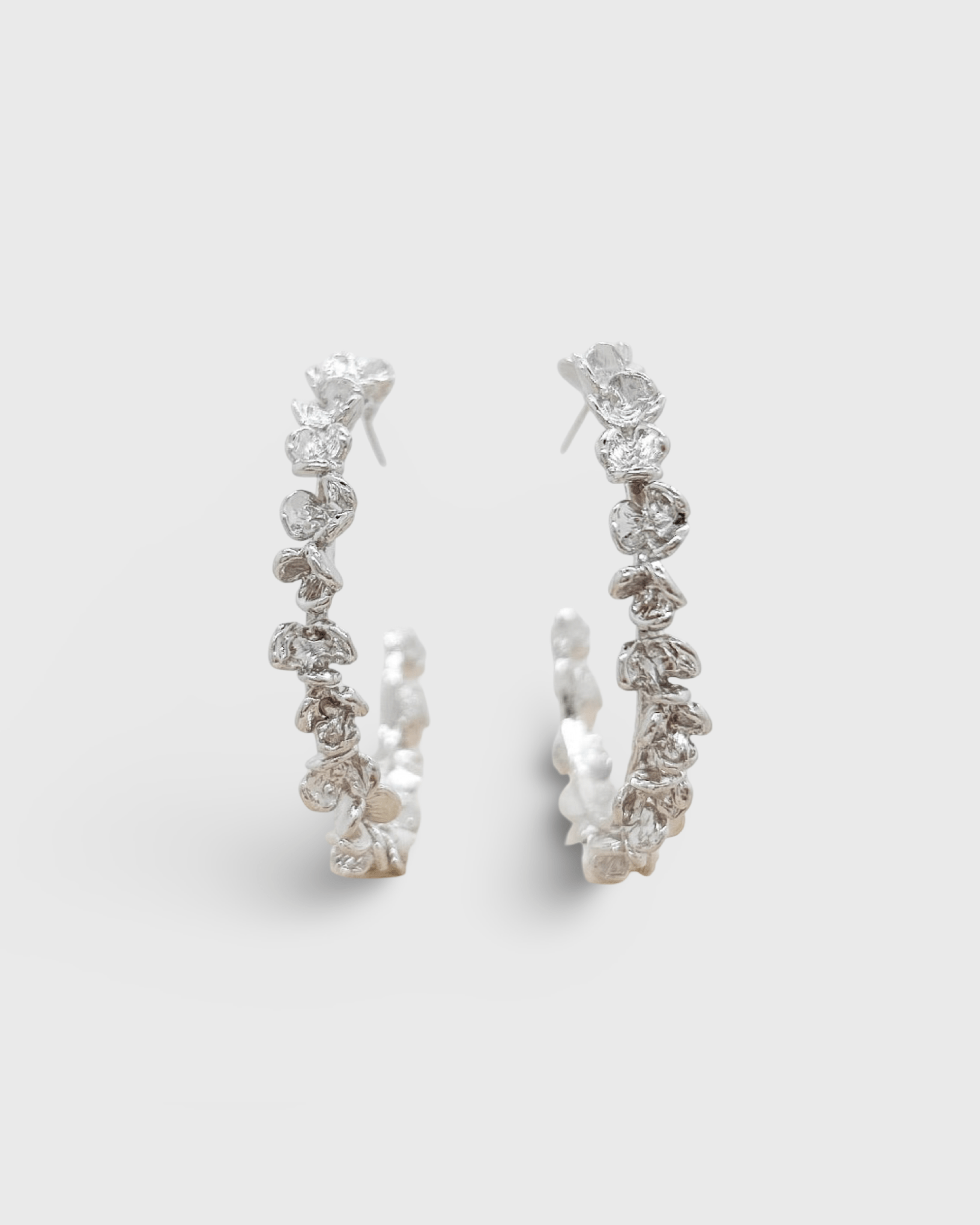 Elise Tsikis Paris Boucles d'oreilles Racine