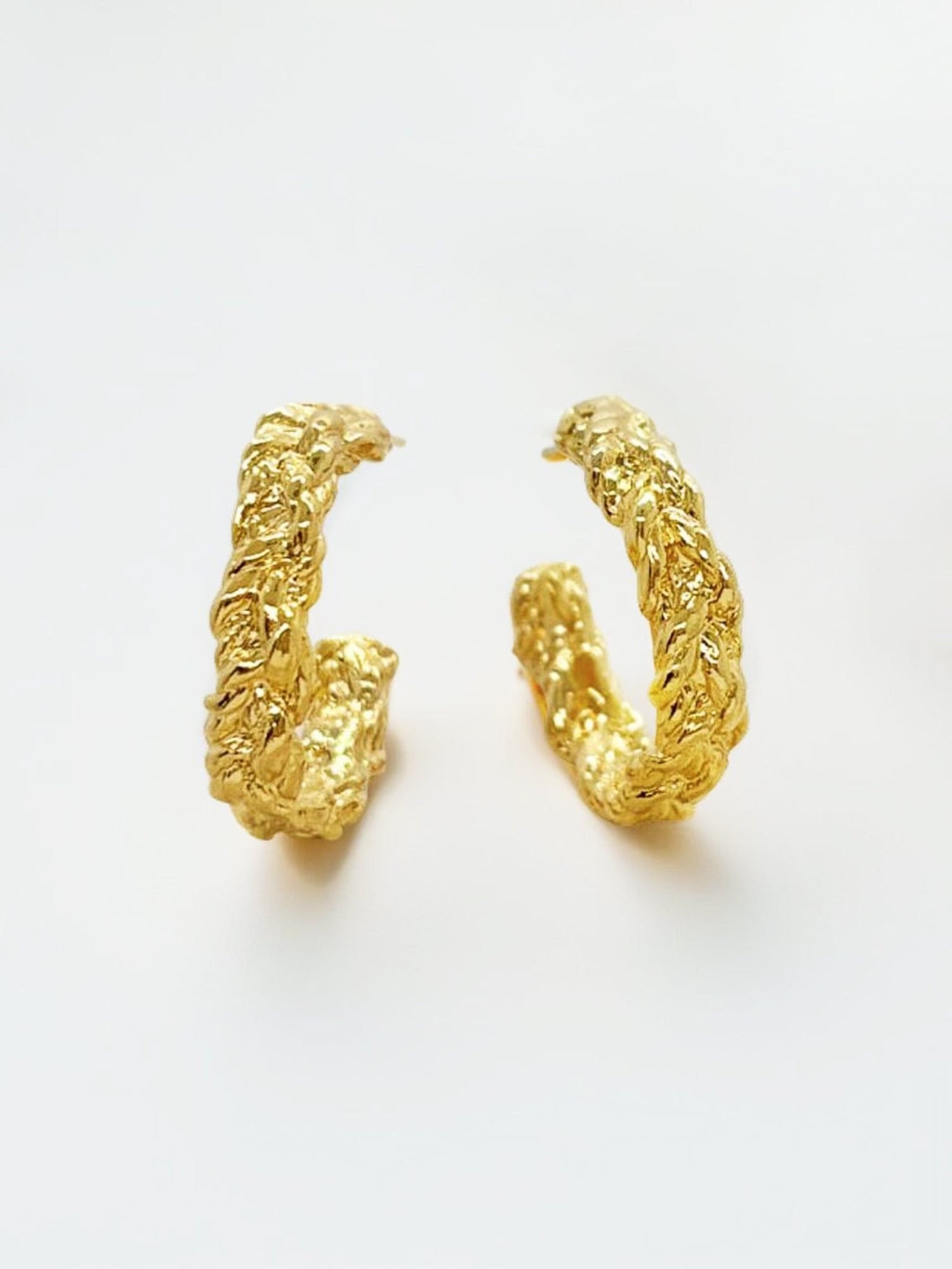 Elise Tsikis Paris Boucles d'oreilles Santa Small