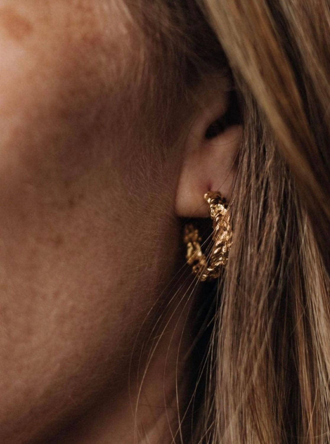 Elise Tsikis Paris Boucles d'oreilles Santa Small