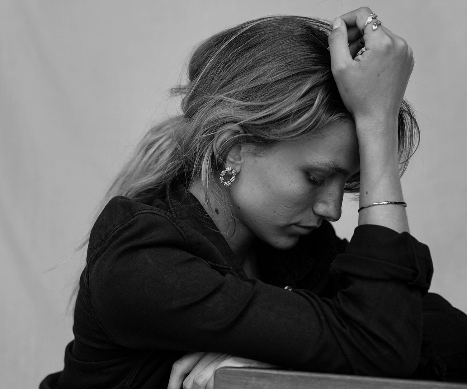 Elise Tsikis Paris Boucles d'oreilles Sterna