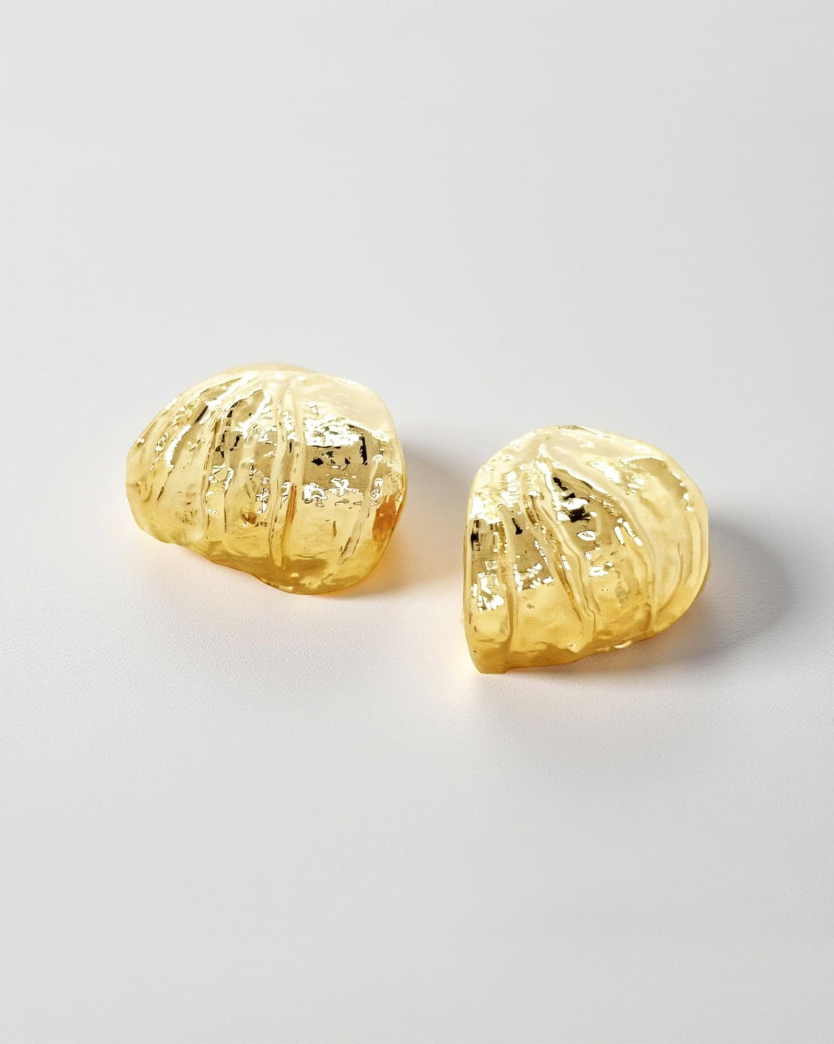 Elise Tsikis Paris Boucles d'oreilles Vasto