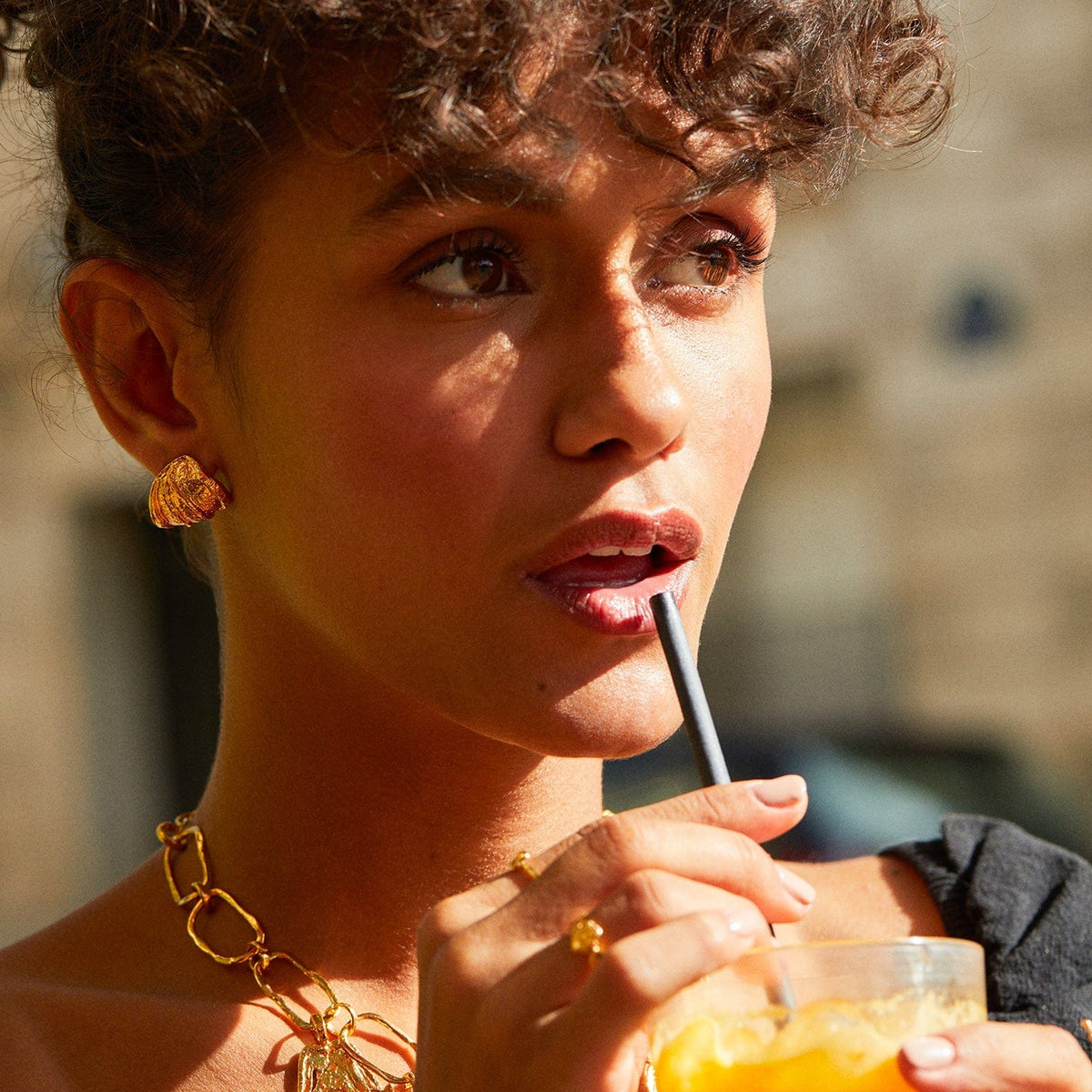 Elise Tsikis Paris Boucles d'oreilles Vasto