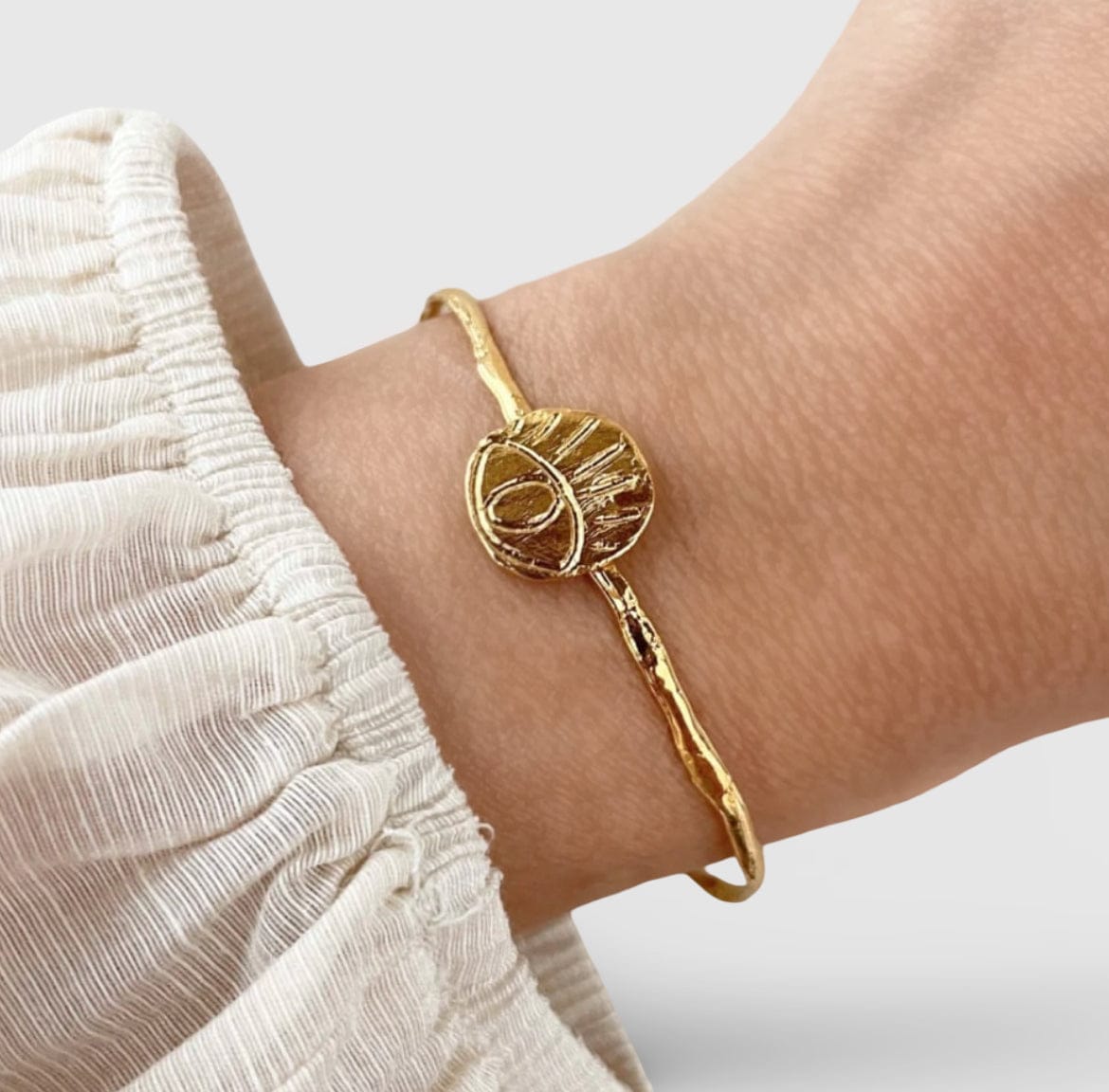 Elise Tsikis Paris Bracelet Drama - archive