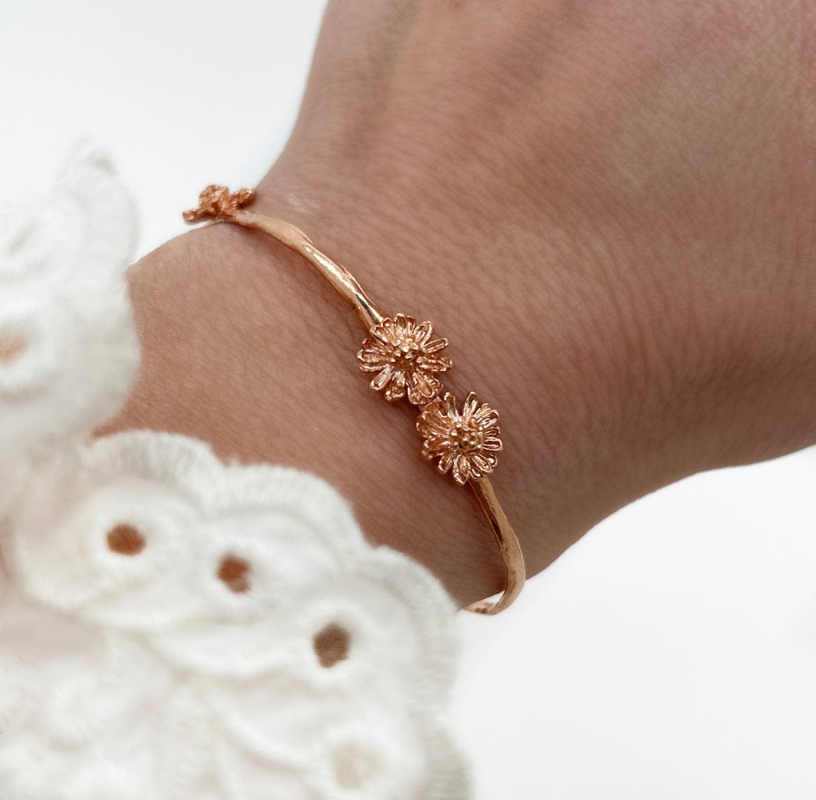 Elise Tsikis Paris Bracelet Jonc Marguerite