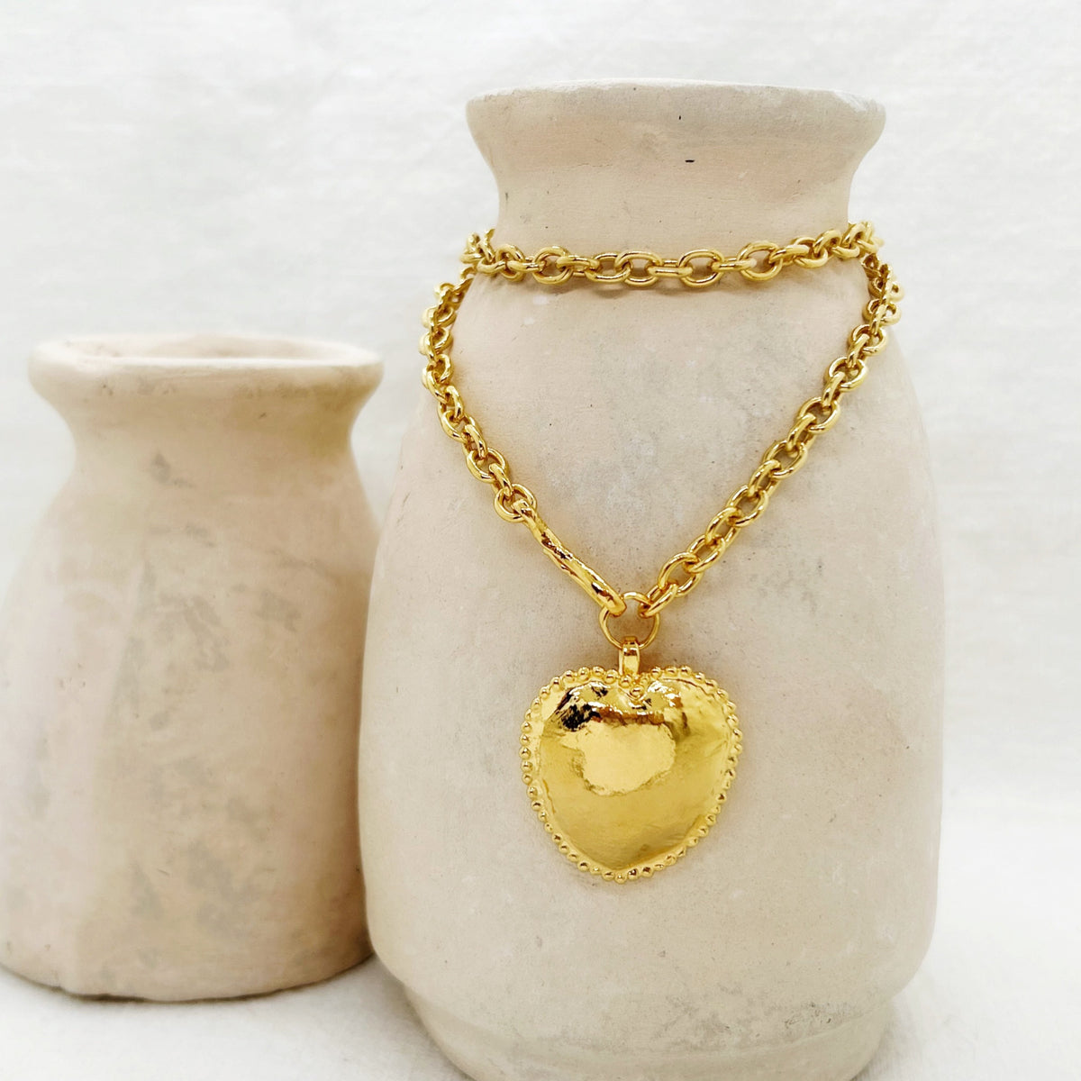 Elise Tsikis Paris Collier Ana