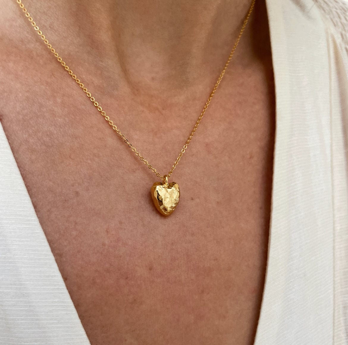 Elise Tsikis Paris Collier Hory