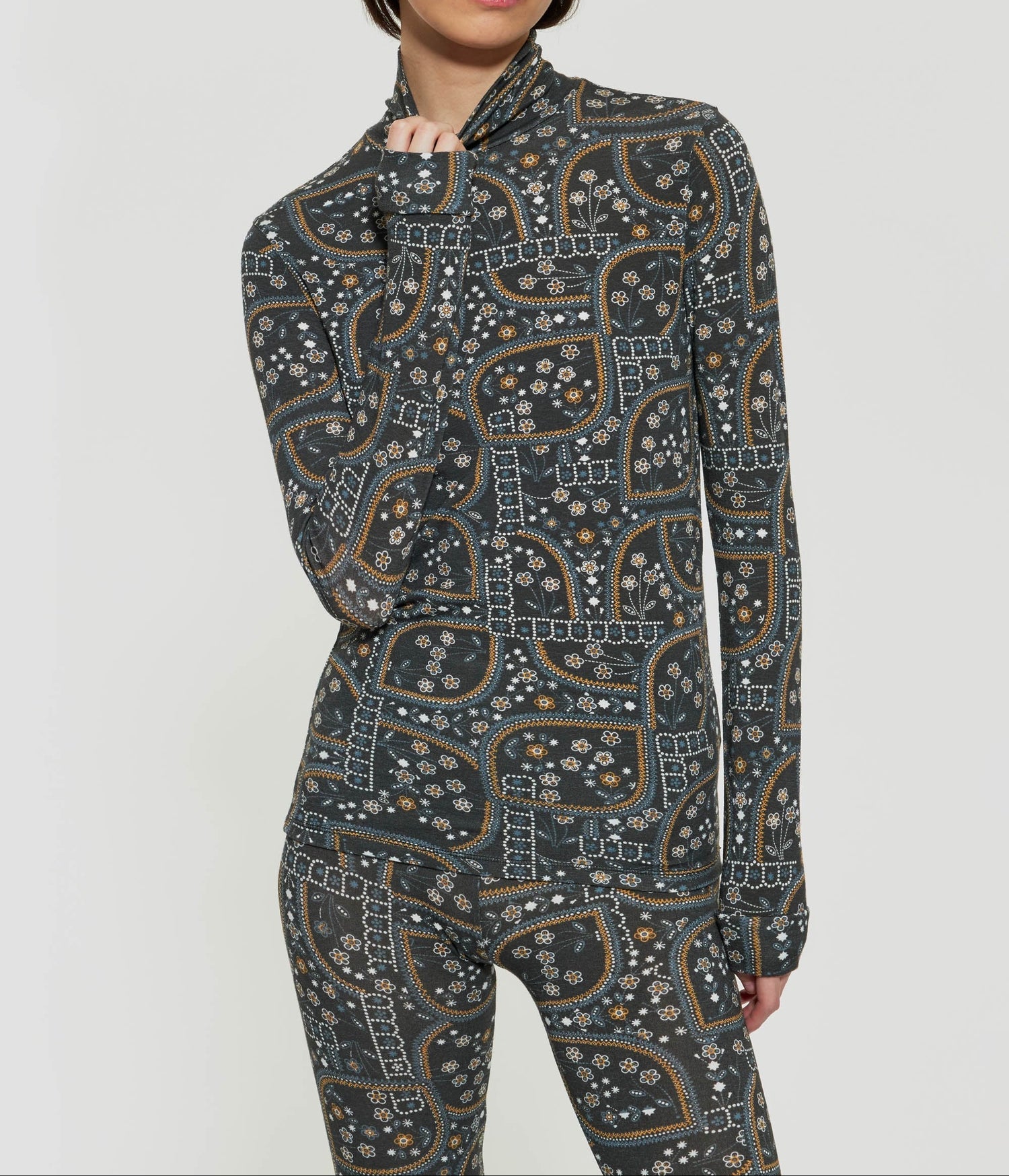 Pull à col roulé imprimé Ella