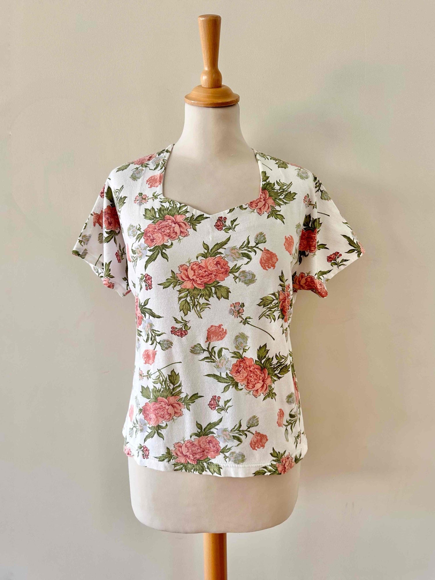 Flower-print T-shirt