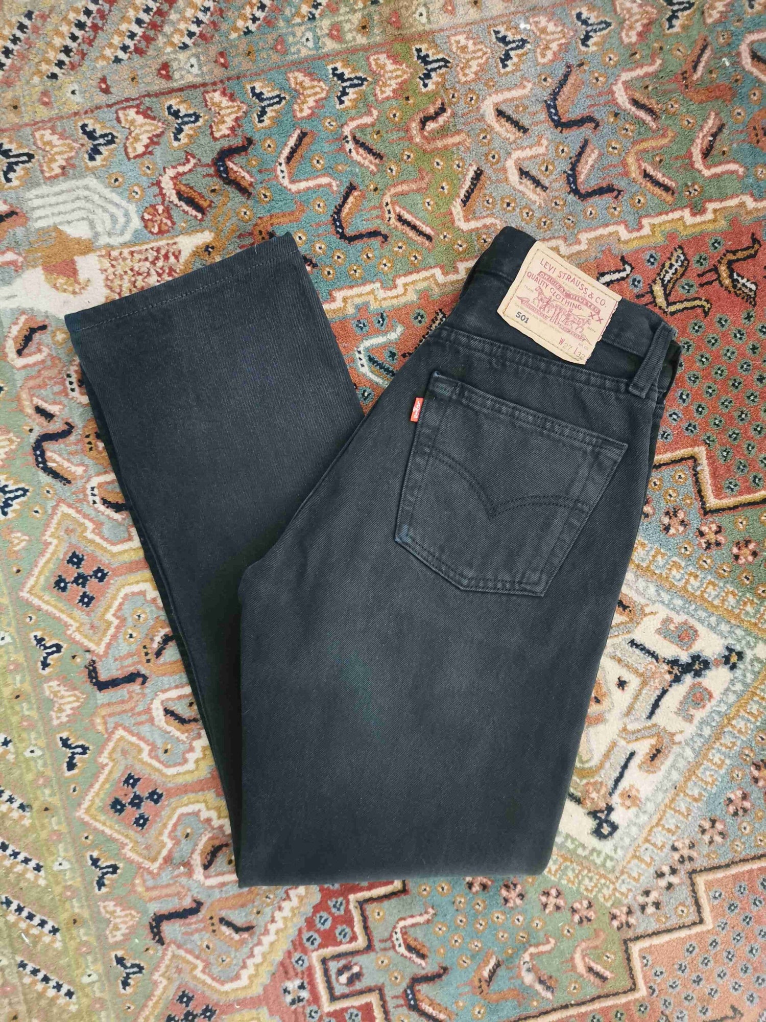 Jean Levi's 501 W28 L32