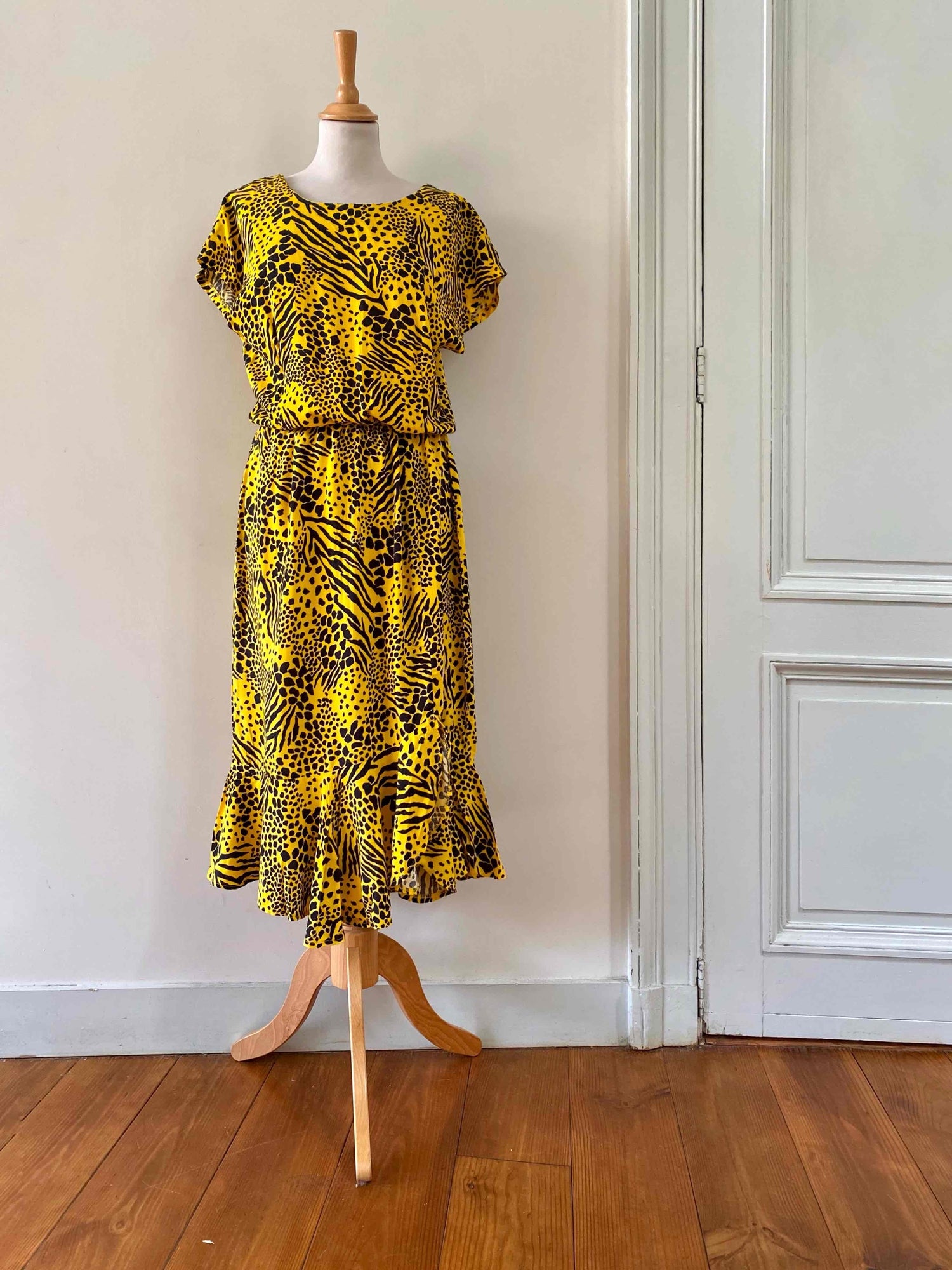 Leopard print midi dress