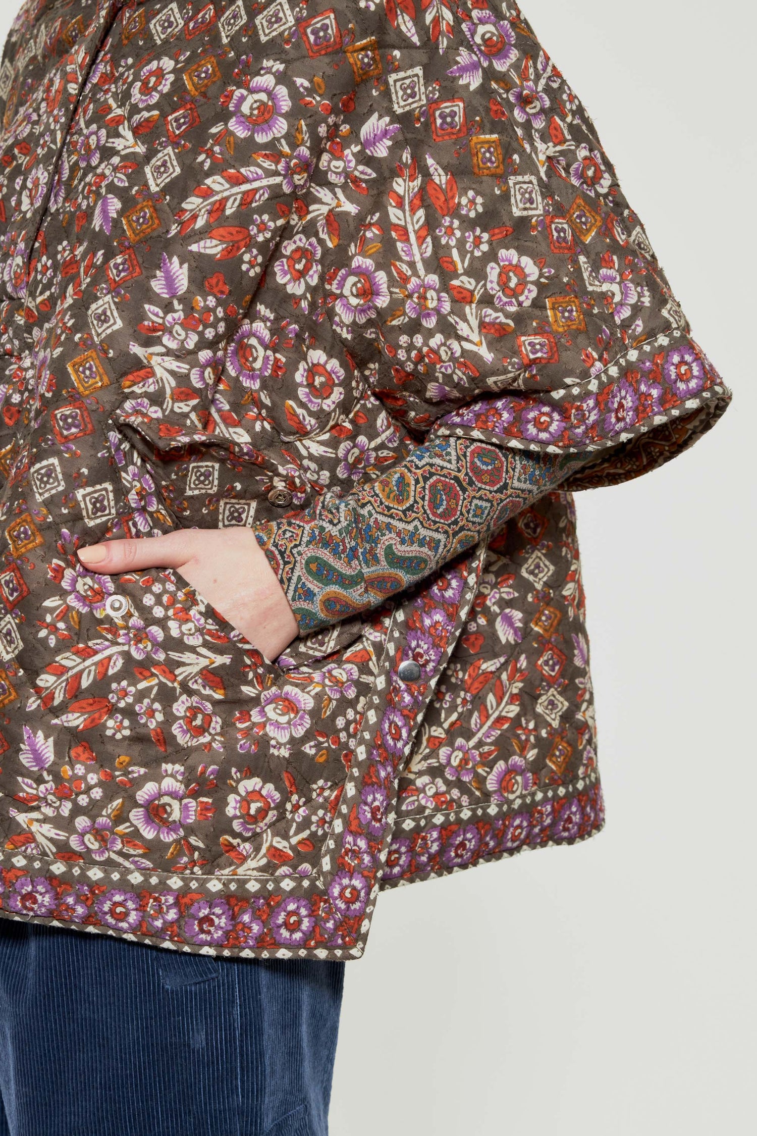 Poncho matelassé à imprimé floral