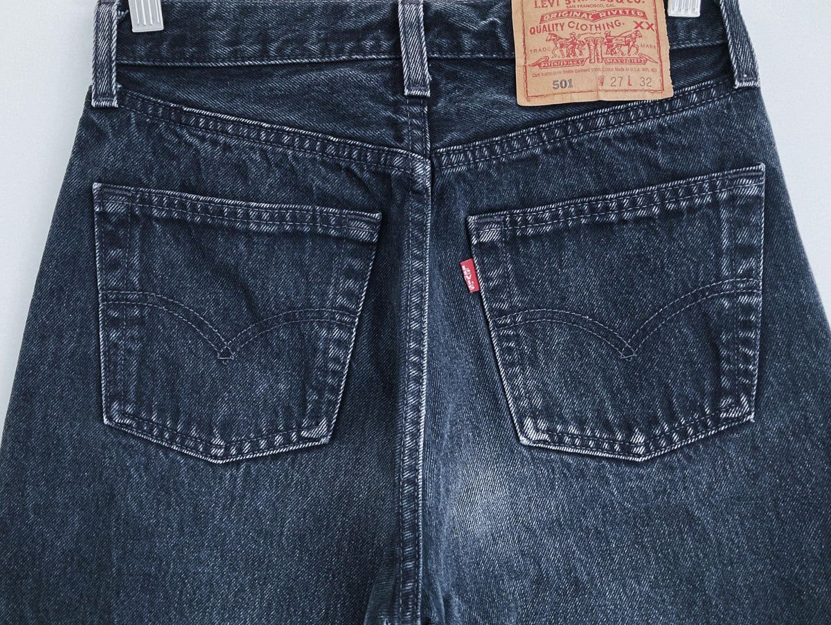 Jean Levi's 501 W27 L32