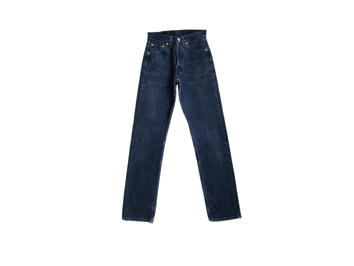 Jean Levi's 501 W26 L32