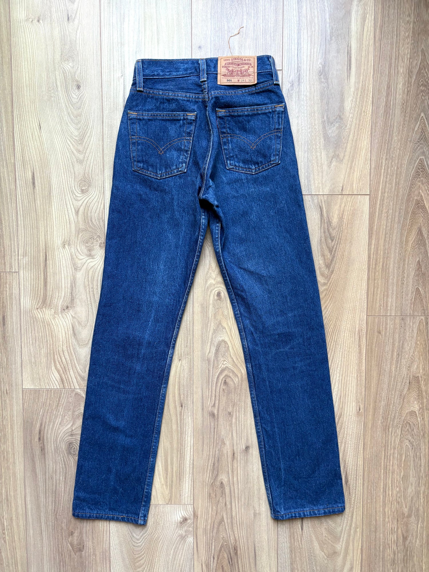 Jean Levi's 501 W24 L30