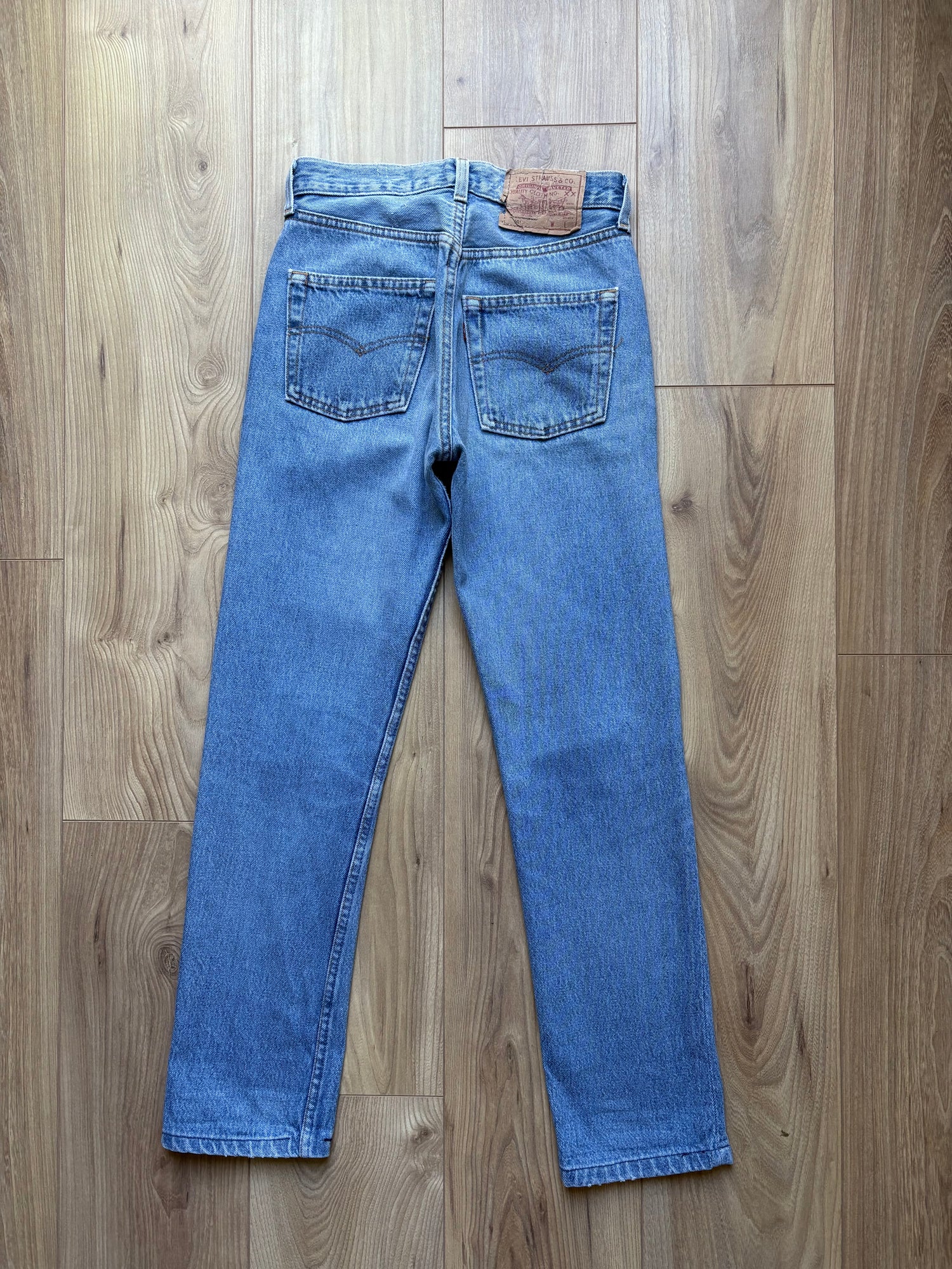Jean Levi's 501 W26 L34