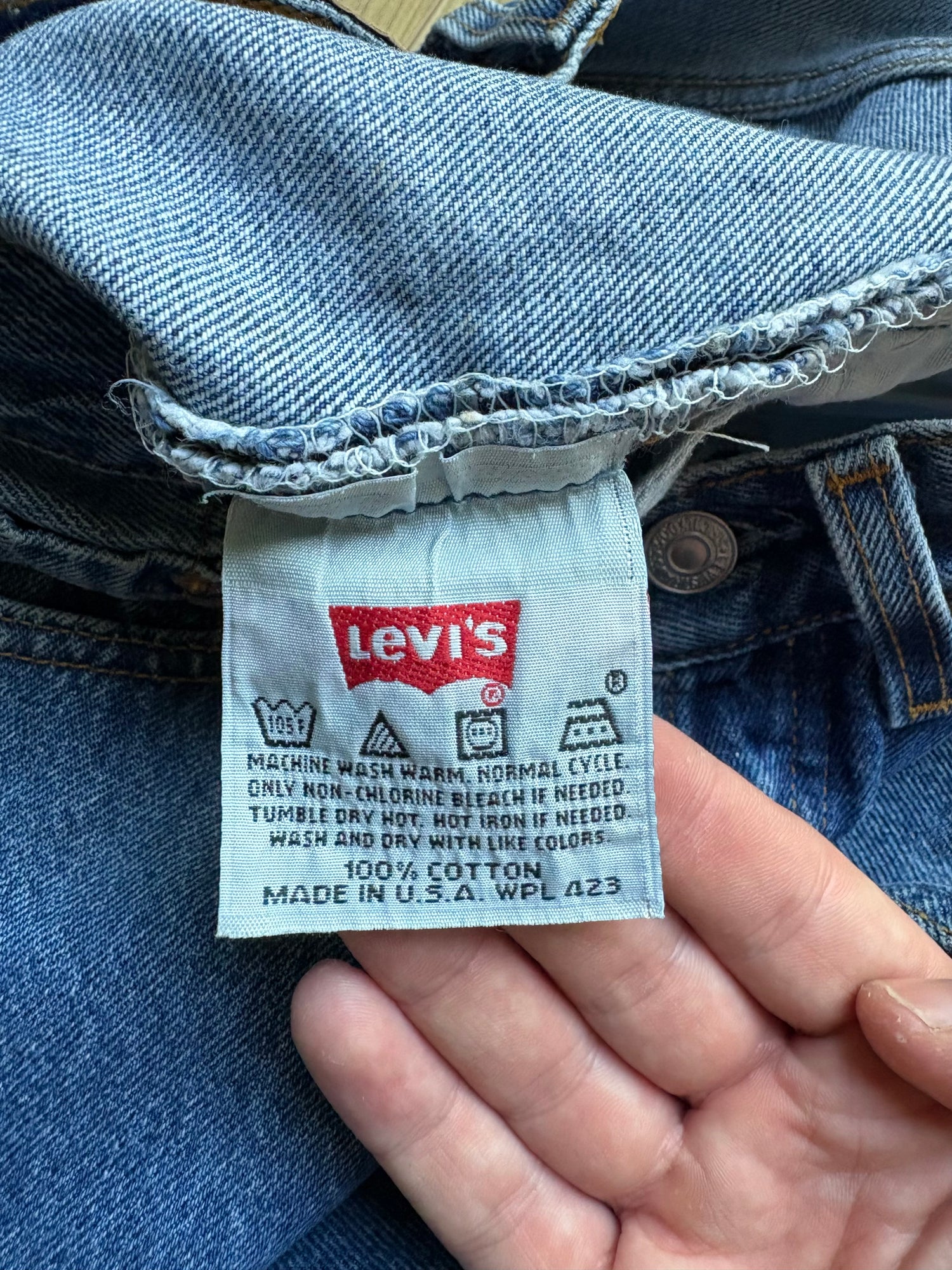 Jean Levi's 501 W27 L34