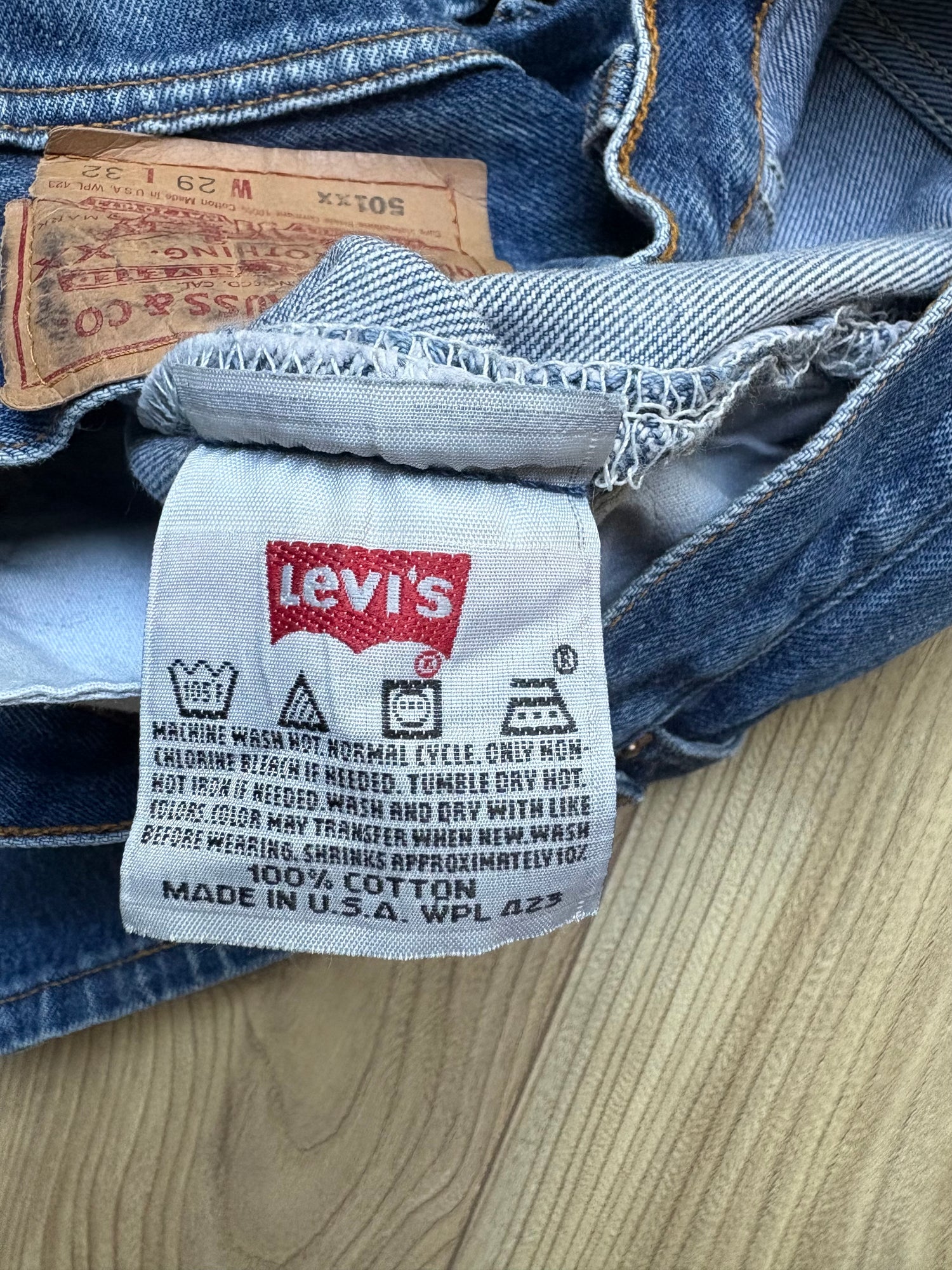 Jean Levi's 501 W29 L32