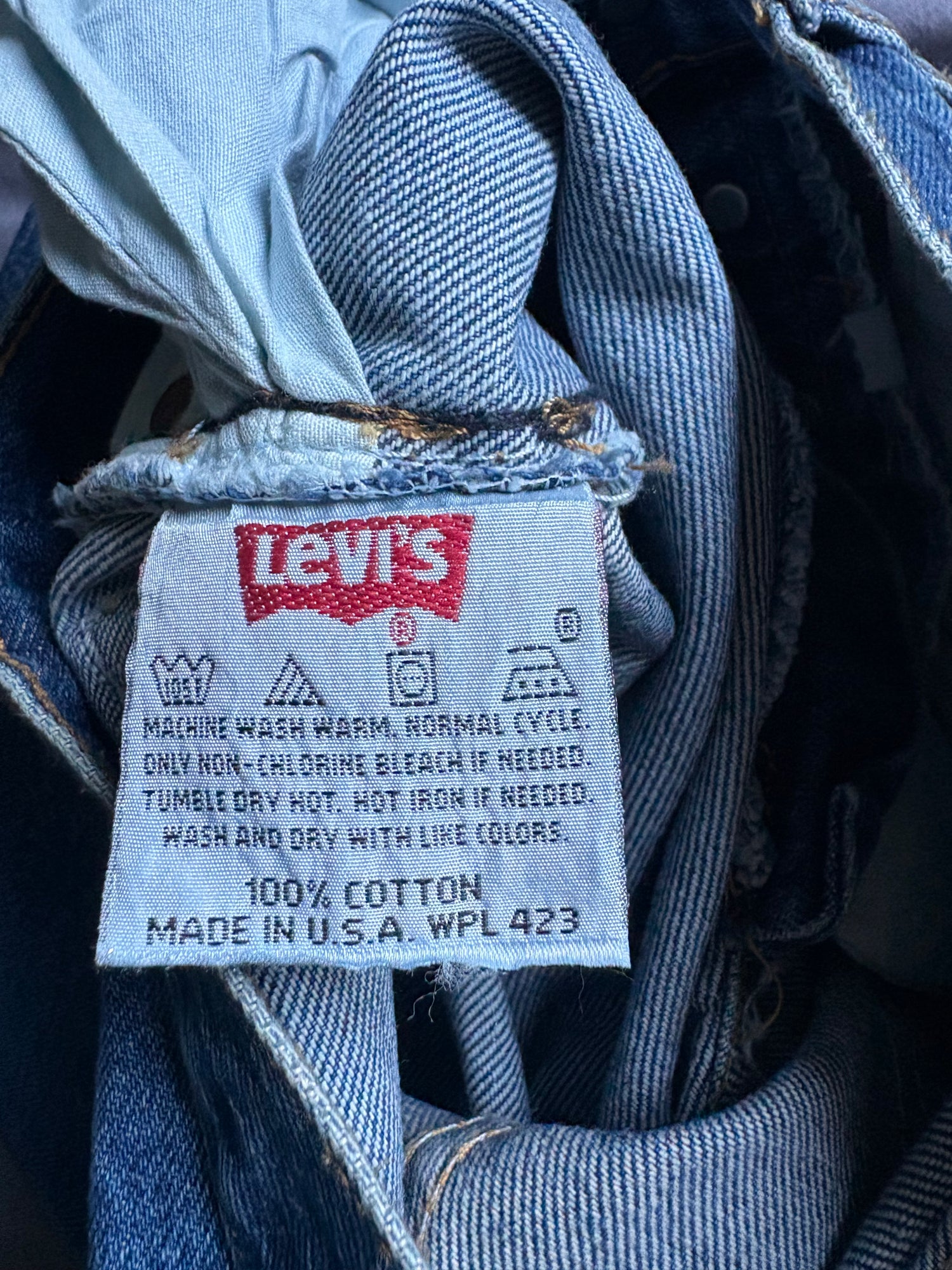 Jean Levi's 501 W28 L32