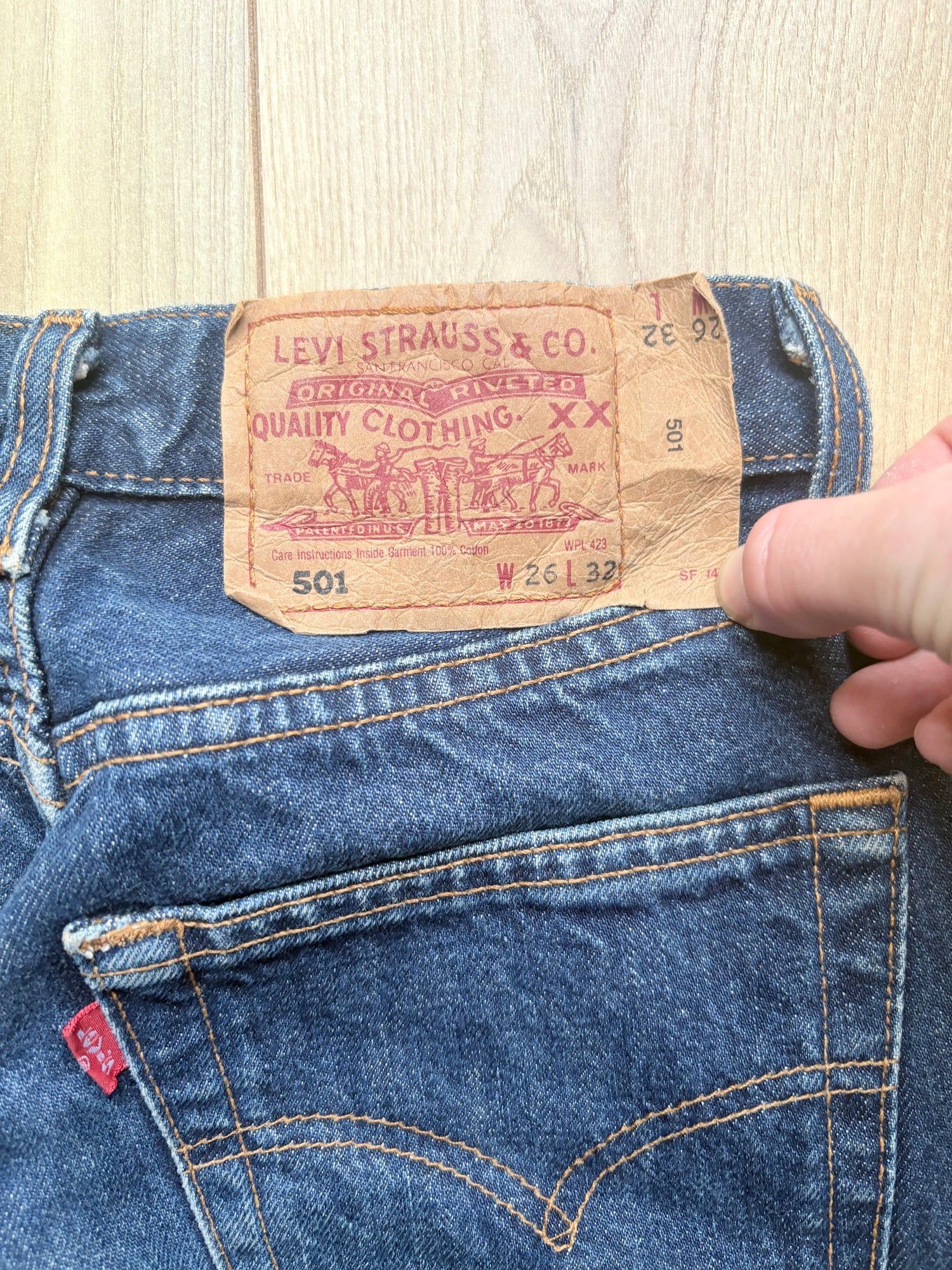 Jean Levi's 501 W26 L32