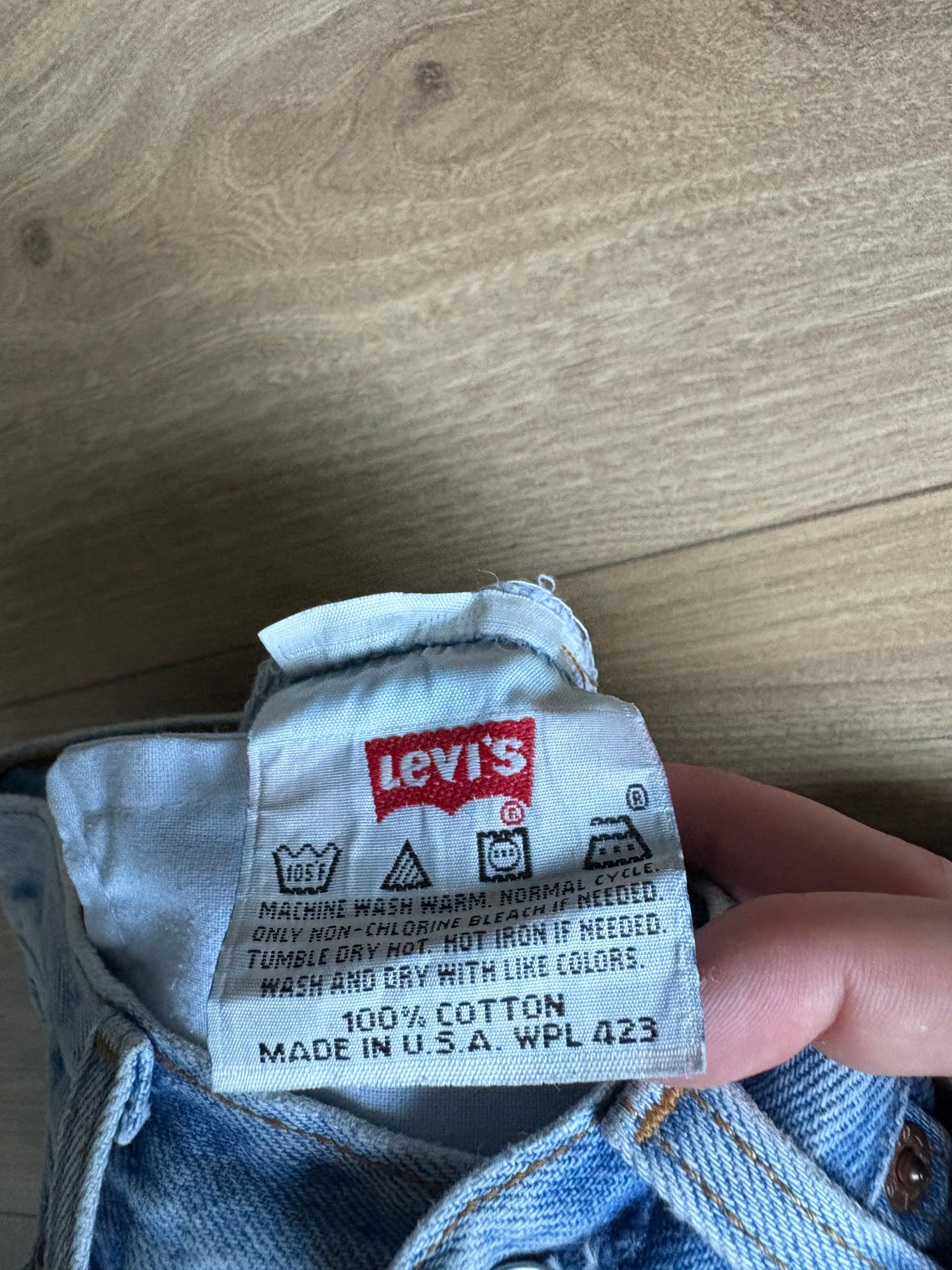 Jean Levi's 501 W27 L30