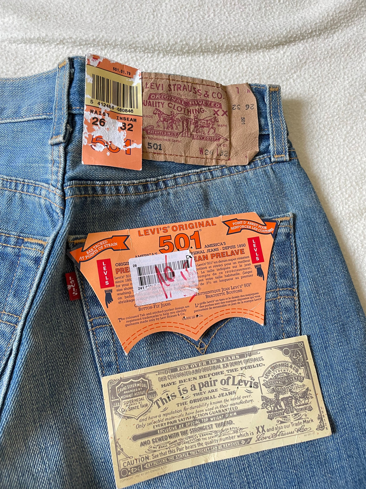 Jean Levi’s 501 W26 L32