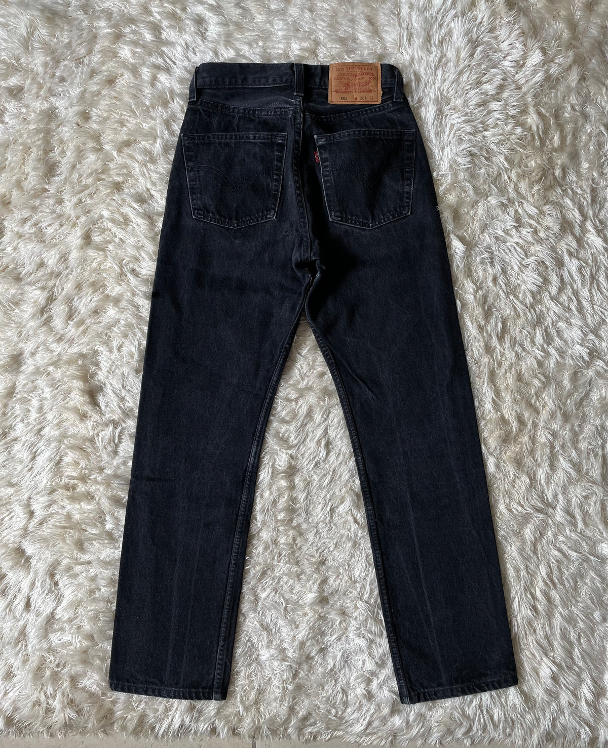 Jean Levi's 501 W26 L32 Canada
