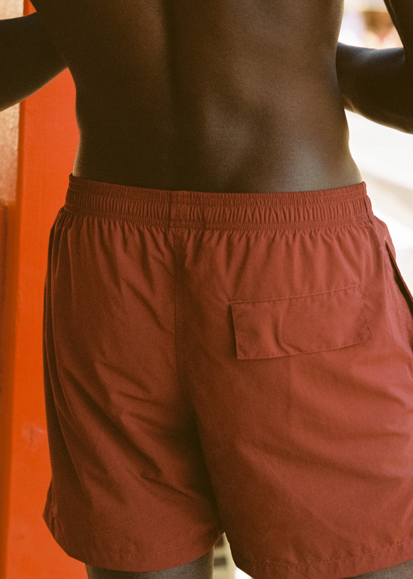 Short De Bain Mi-Long Pomegranate