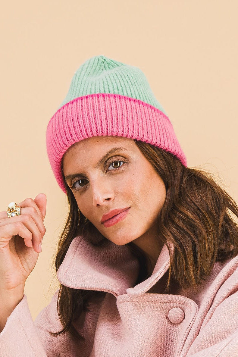 Bonnet Helias Green & pink